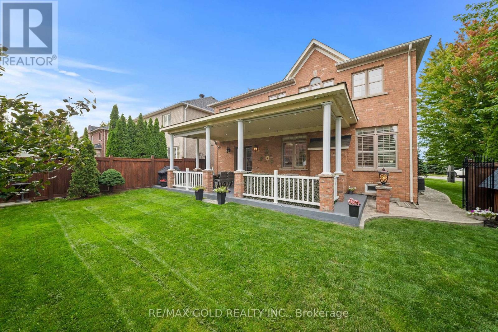 29 Royal Links Circle, Brampton, Ontario  L6P 2Z9 - Photo 27 - W13809574