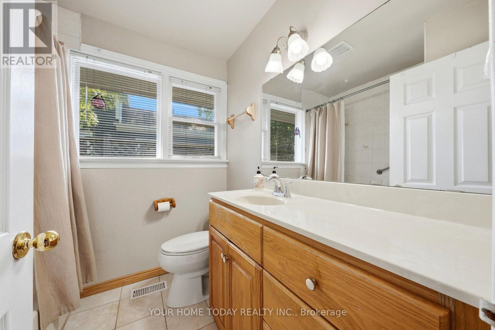 57 Edith Street, Halton Hills, Ontario  L7G 3B4 - Photo 18 - W13809592