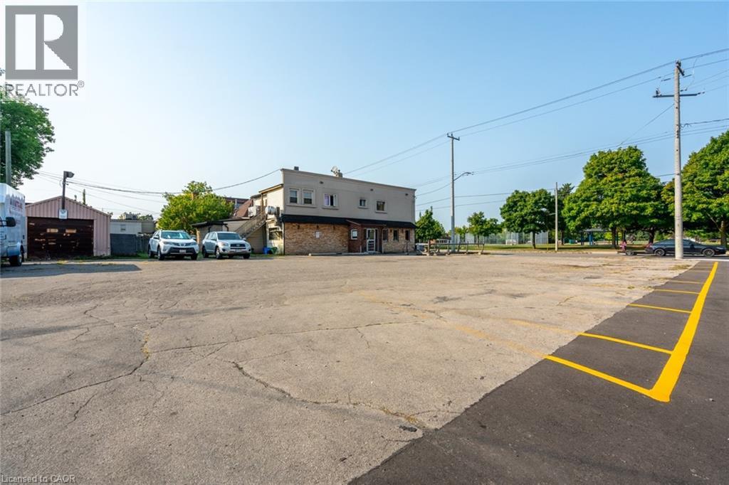 1490 Barton Street E, Hamilton, Ontario  L8H 2X2 - Photo 9 - 40832024