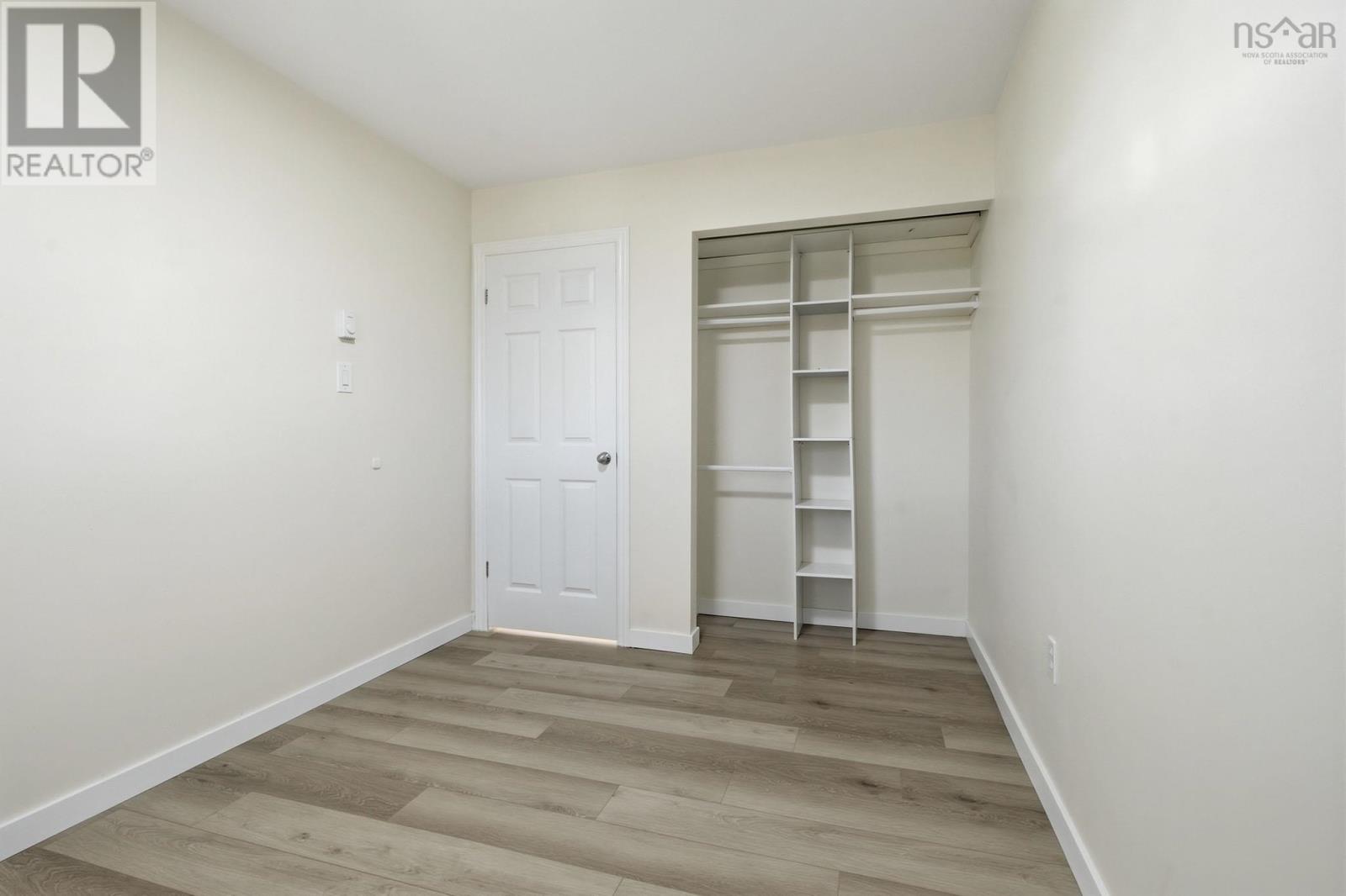 54 Wynn Castle Drive photo 23