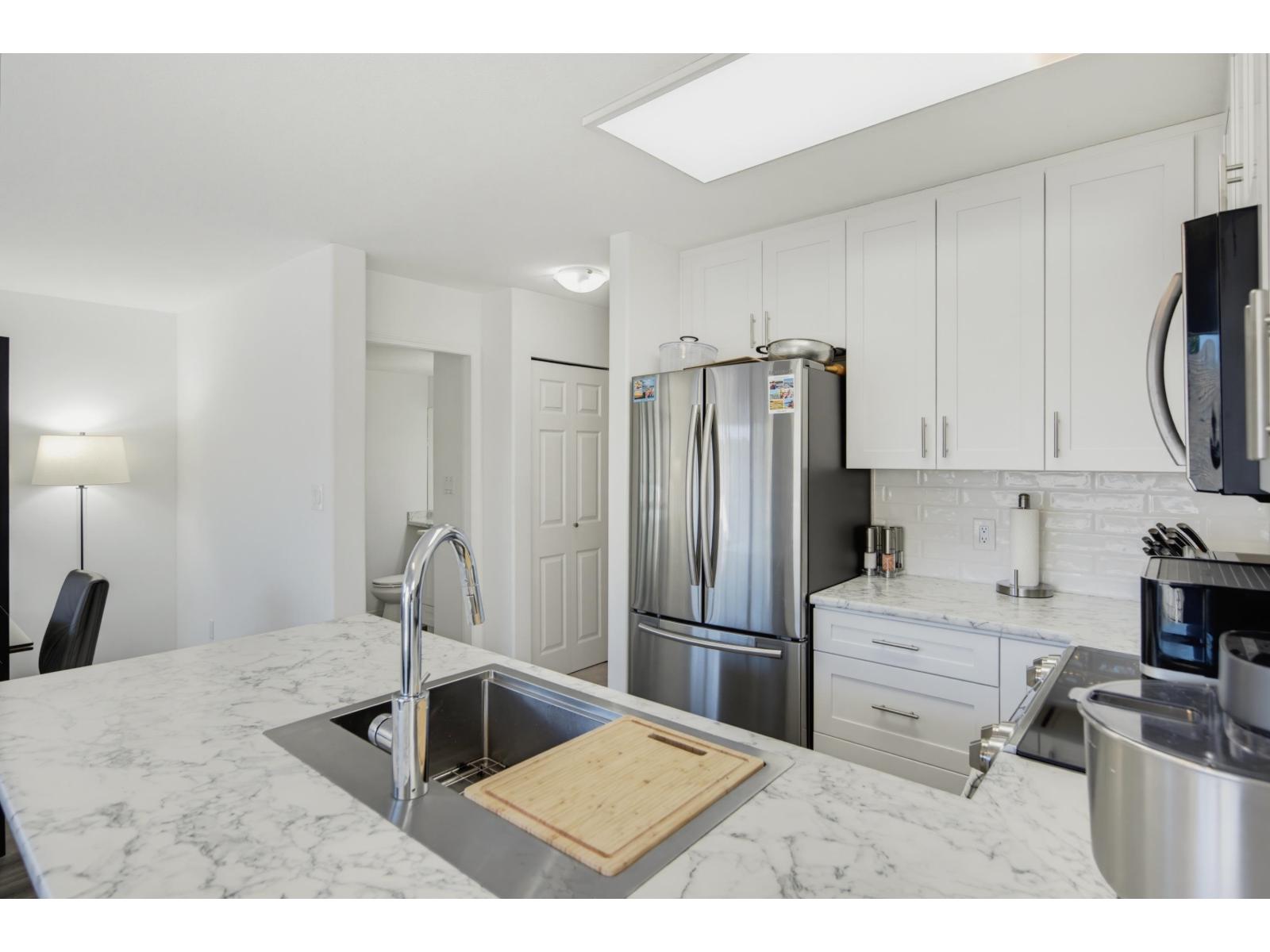 18636 65 Avenue, Surrey, British Columbia  V3S 8Z9 - Photo 12 - R3166042