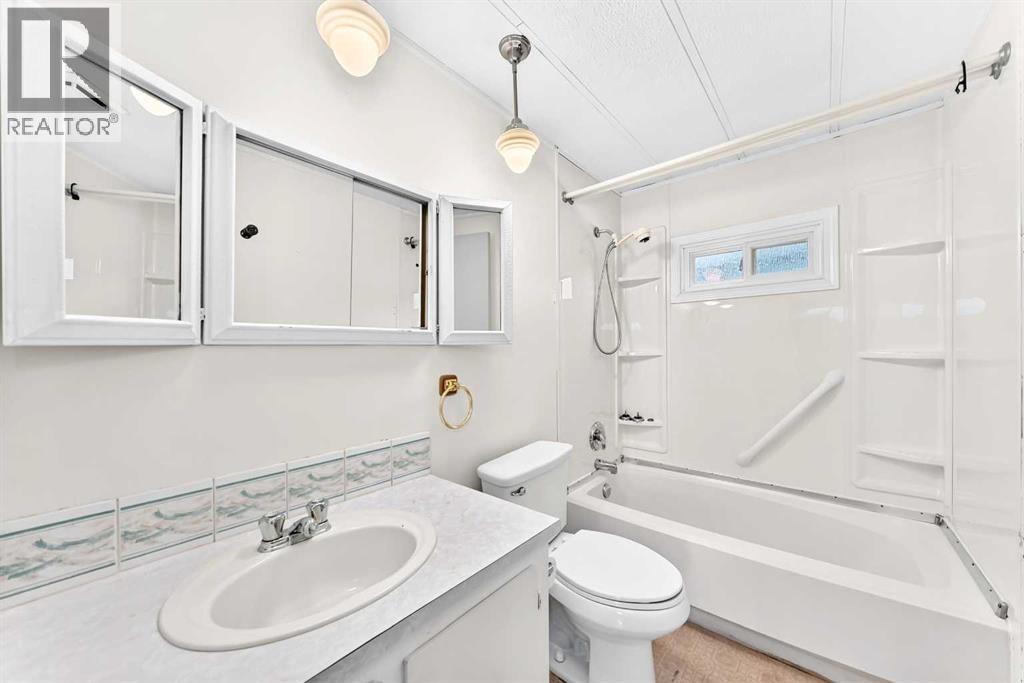 127 Huntwell Place NE, Calgary, Alberta  T2K 5T2 - Photo 25 - A2345973