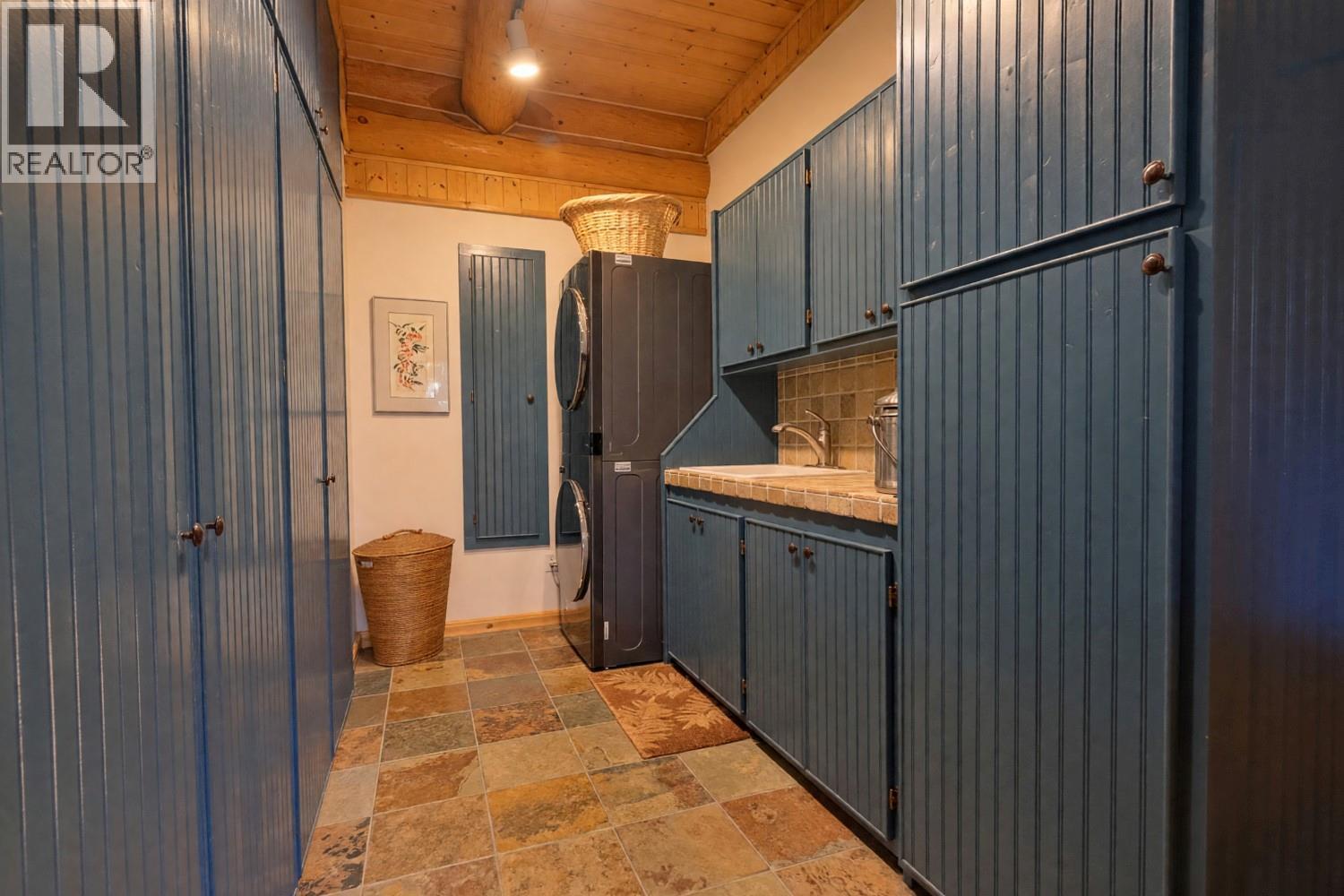 2128 Ryan Road, Penticton, British Columbia  V2A 8Z1 - Photo 21 - 10401437
