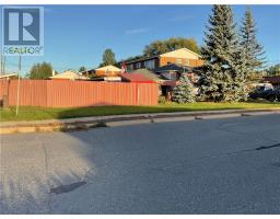 4 Charlotte Street, Chelmsford, Ontario
