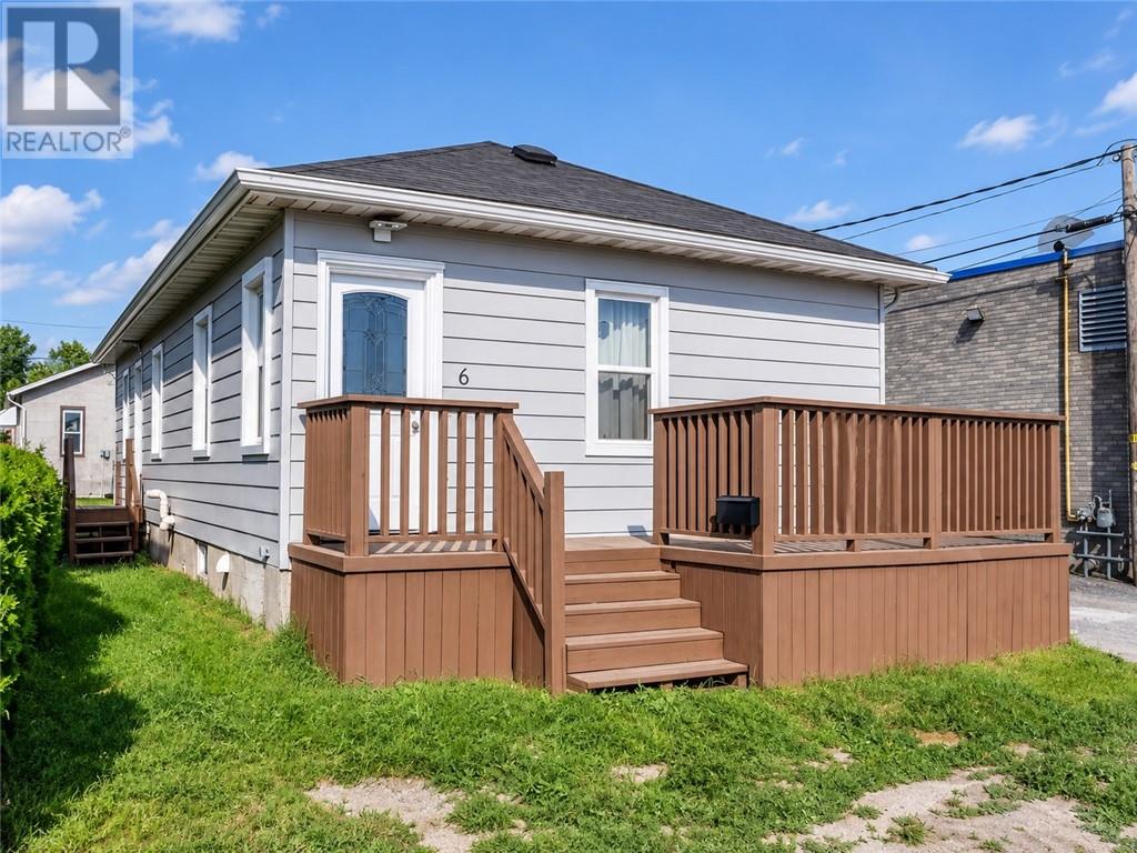 6 & 6a Quinn St, Greater Sudbury, Ontario  P3C 1A5 - Photo 1 - 2130454