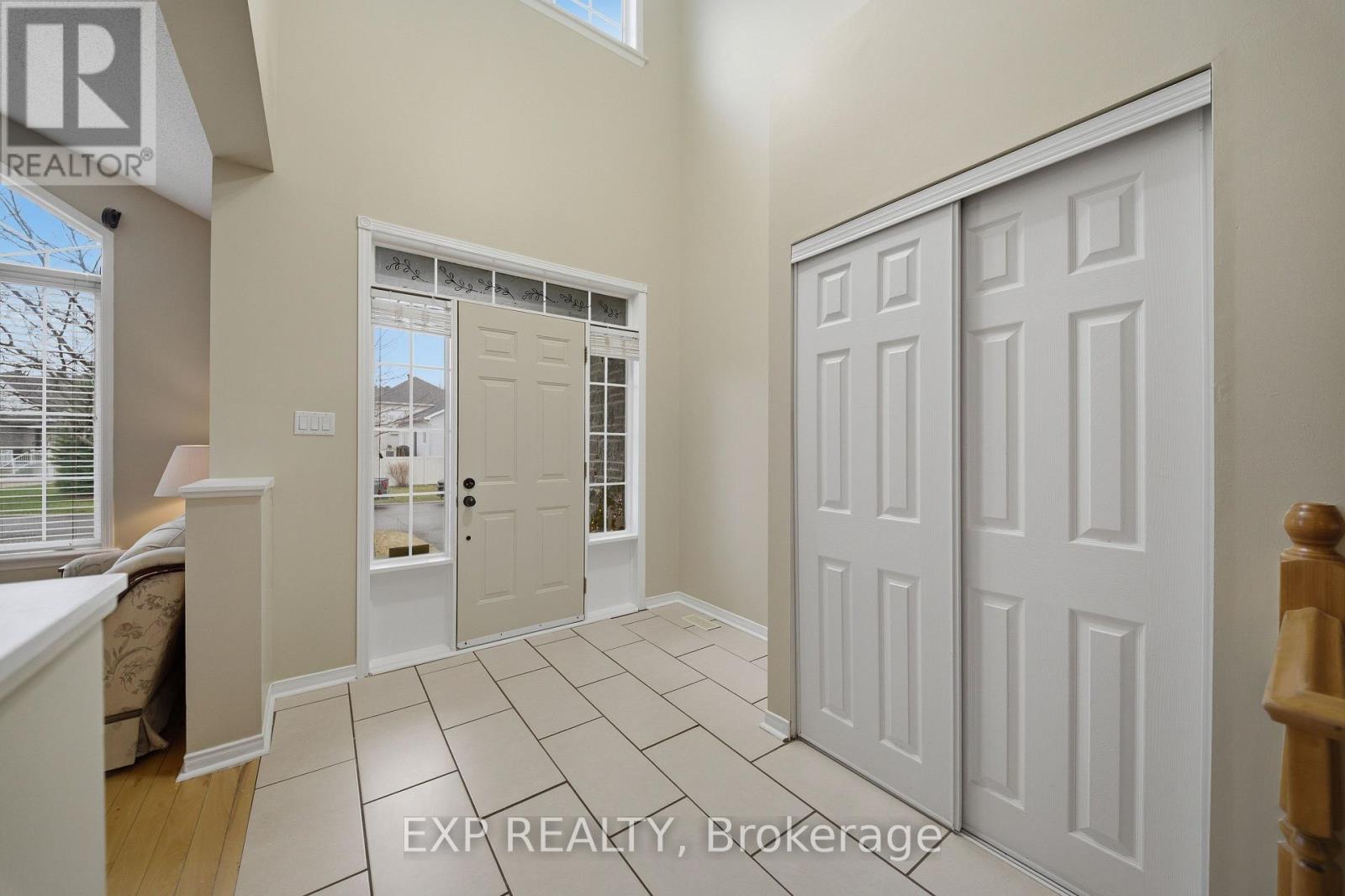 80 La Prairie Street, Russell, Ontario K0A 1W0 - Photo 4 - X13809774