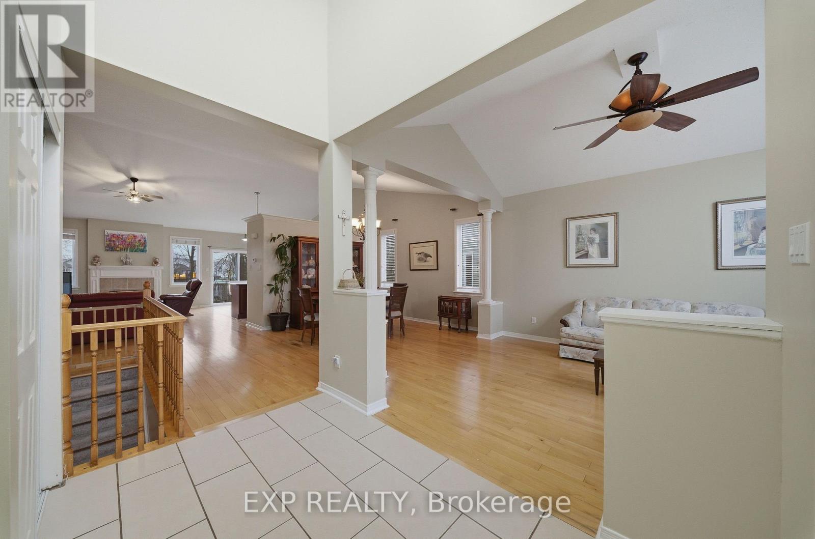 80 La Prairie Street, Russell, Ontario K0A 1W0 - Photo 5 - X13809774