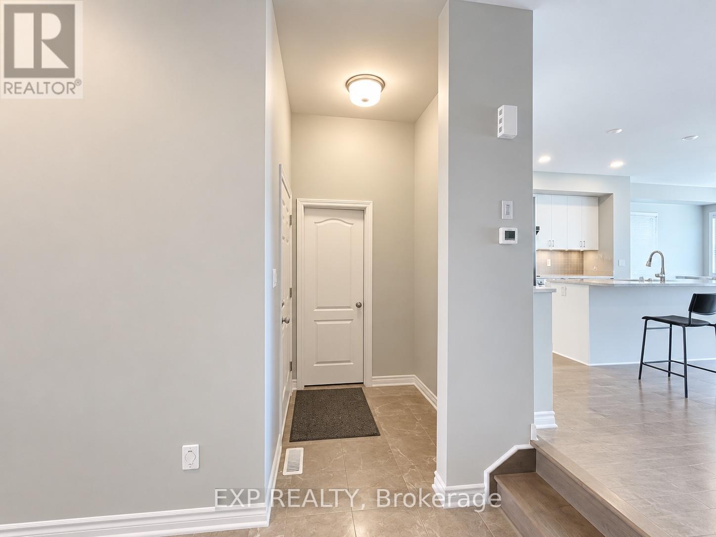 521 Sonmarg Crescent, Ottawa, Ontario  K2J 7A6 - Photo 4 - X13809922