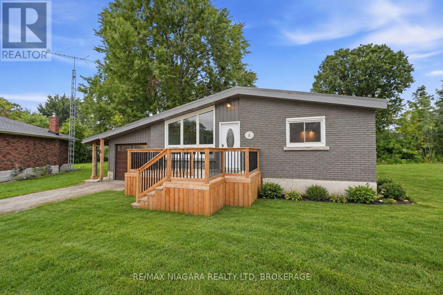 8 NORTH CRESCENT DRIVE N, welland (dain city), Ontario