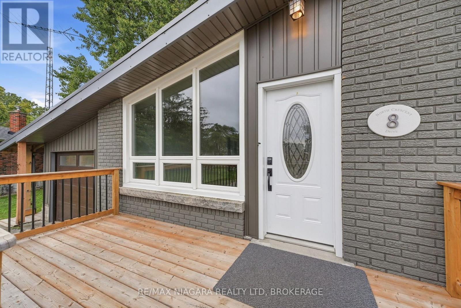 8 North Crescent Drive N, Welland, Ontario  L3B 5L2 - Photo 4 - X13809810