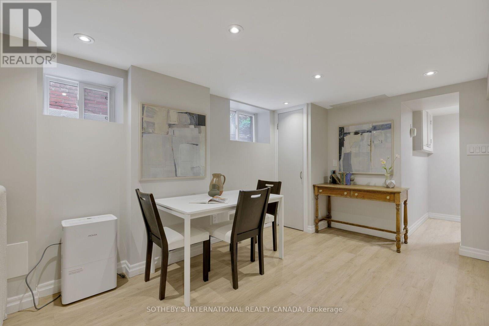 126 Hilton Avenue, Toronto, Ontario  M5R 3E7 - Photo 29 - C13809442