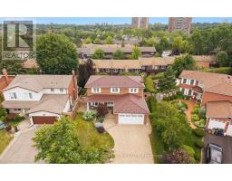 1892 BEECHKNOLL AVENUE, Mississauga, Ontario