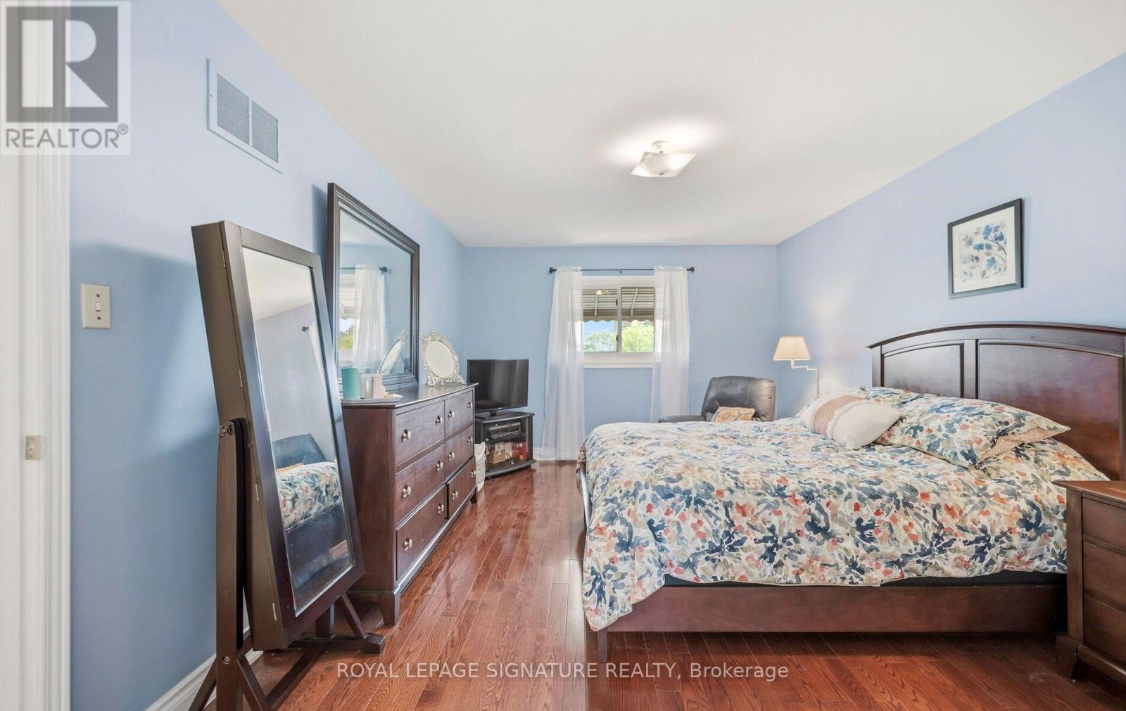 1892 Beechknoll Avenue, Mississauga, Ontario  L4W 2G3 - Photo 17 - W13753086