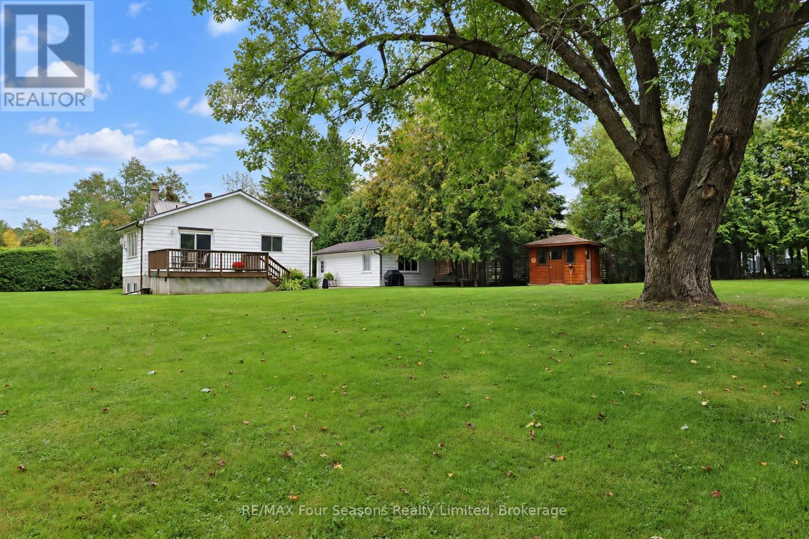 12 Lavender Hill Road, Clearview, Ontario  L0M 1G0 - Photo 15 - S13809800