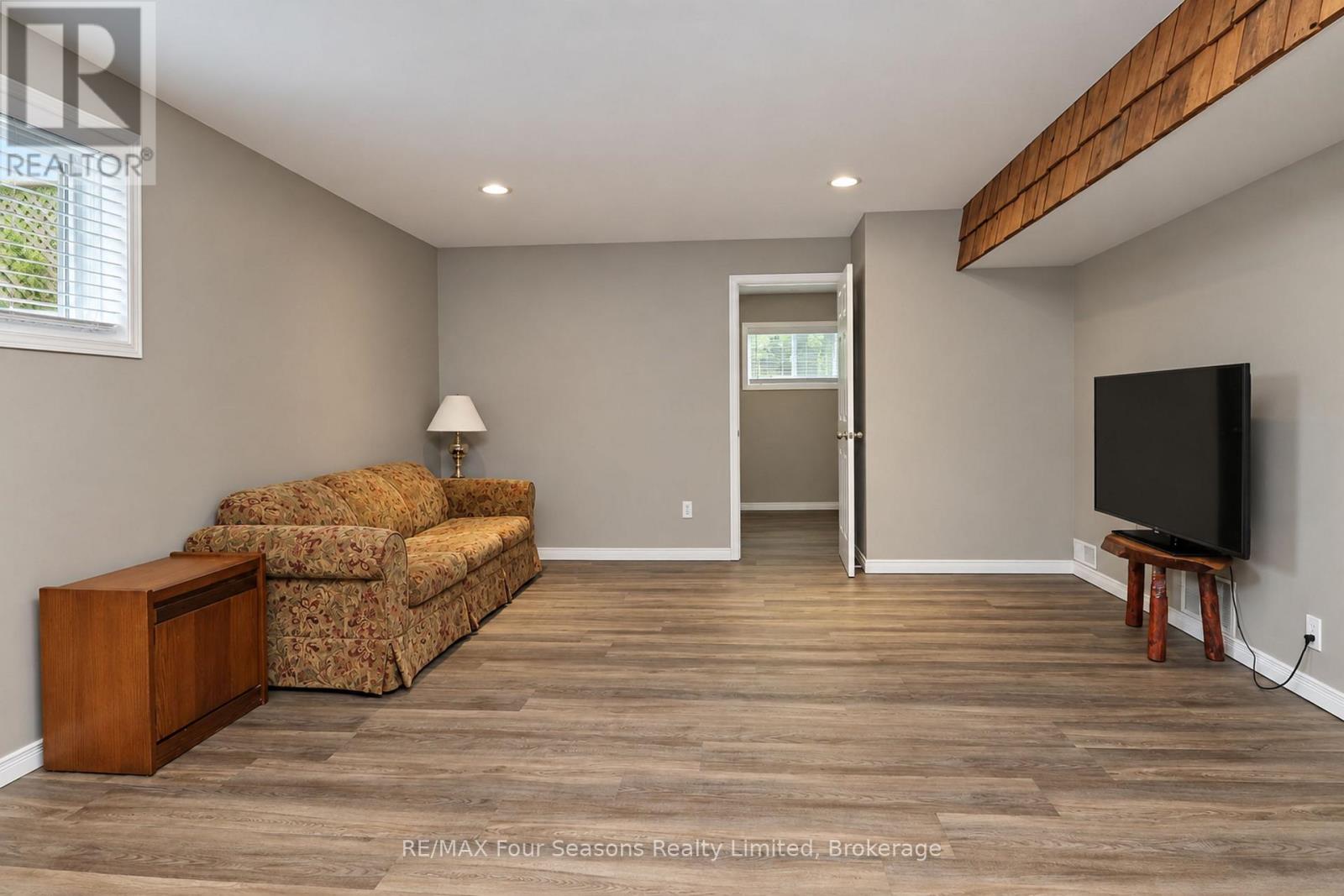 12 Lavender Hill Road, Clearview, Ontario  L0M 1G0 - Photo 33 - S13809800