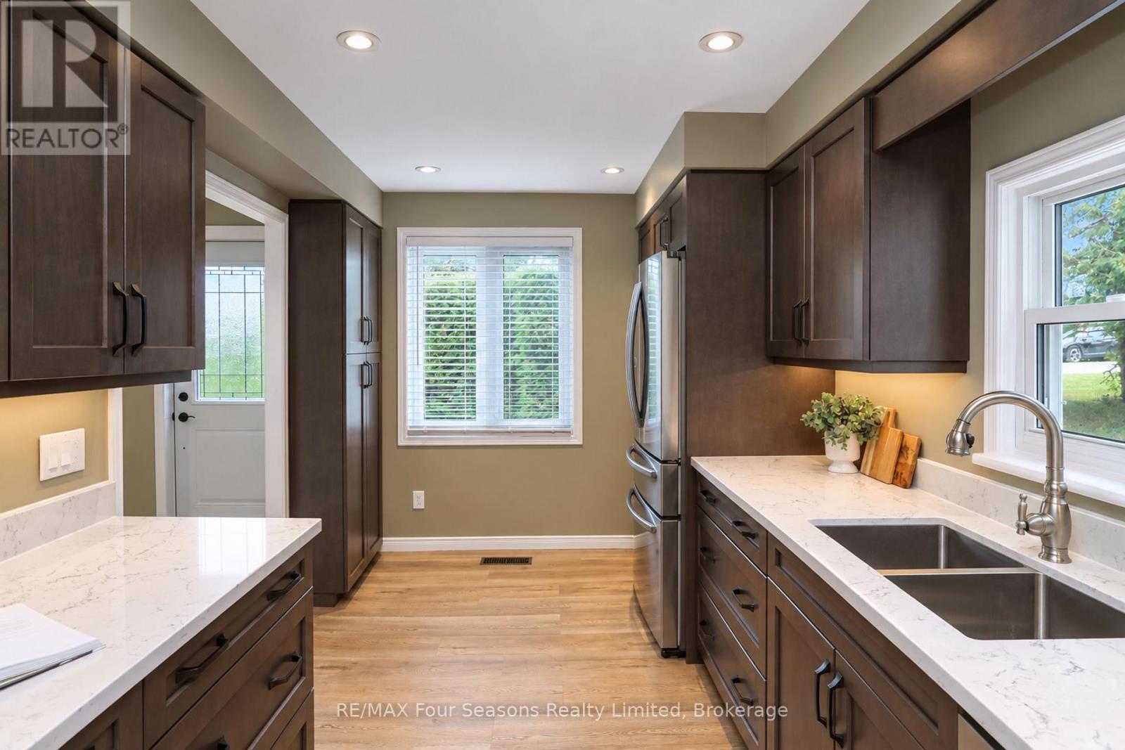 12 Lavender Hill Road, Clearview, Ontario  L0M 1G0 - Photo 36 - S13809800