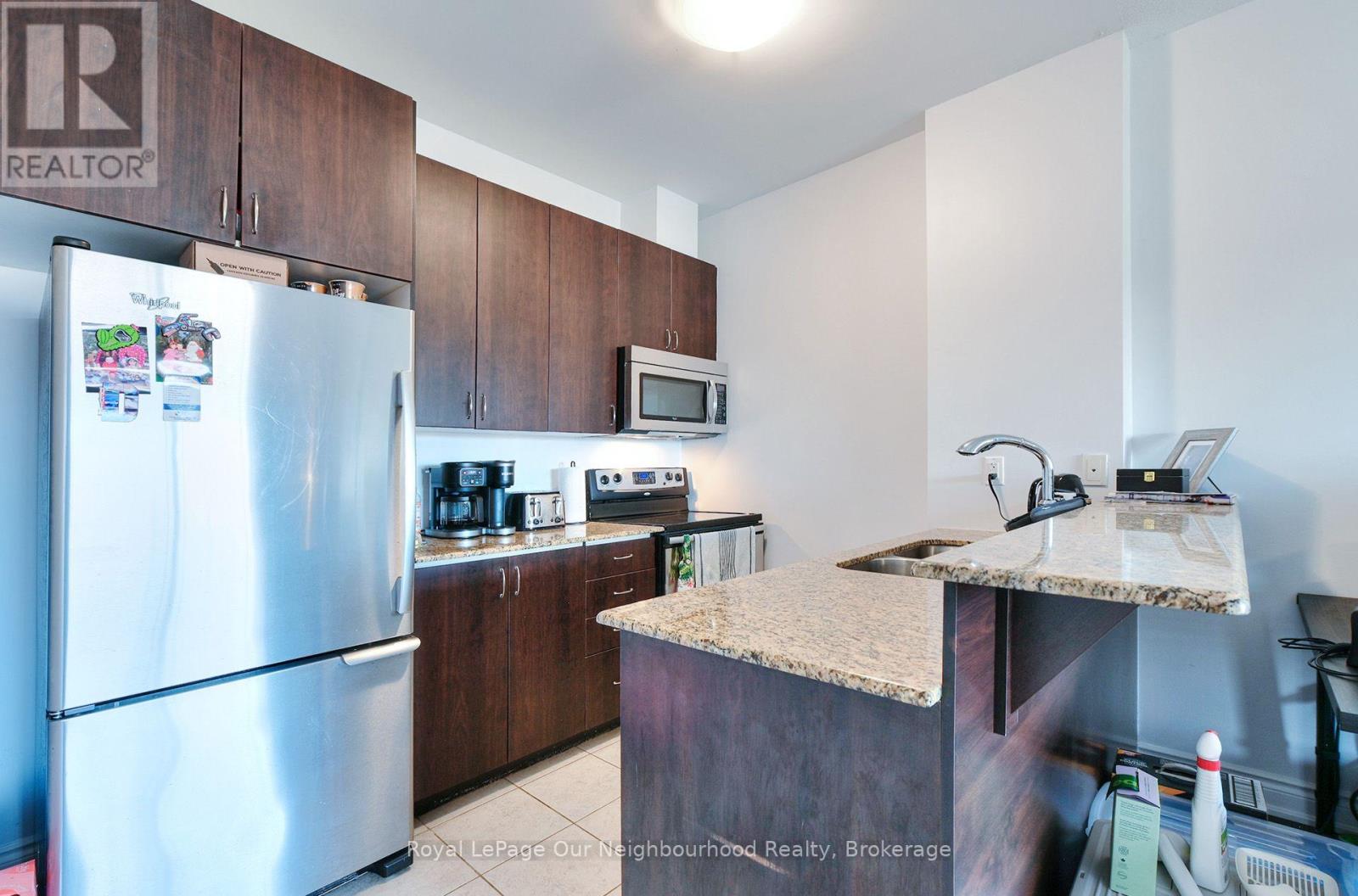 205 - 1 Sidney Lane, Clarington, Ontario L1C 0C6 - Photo 4 - E13809766