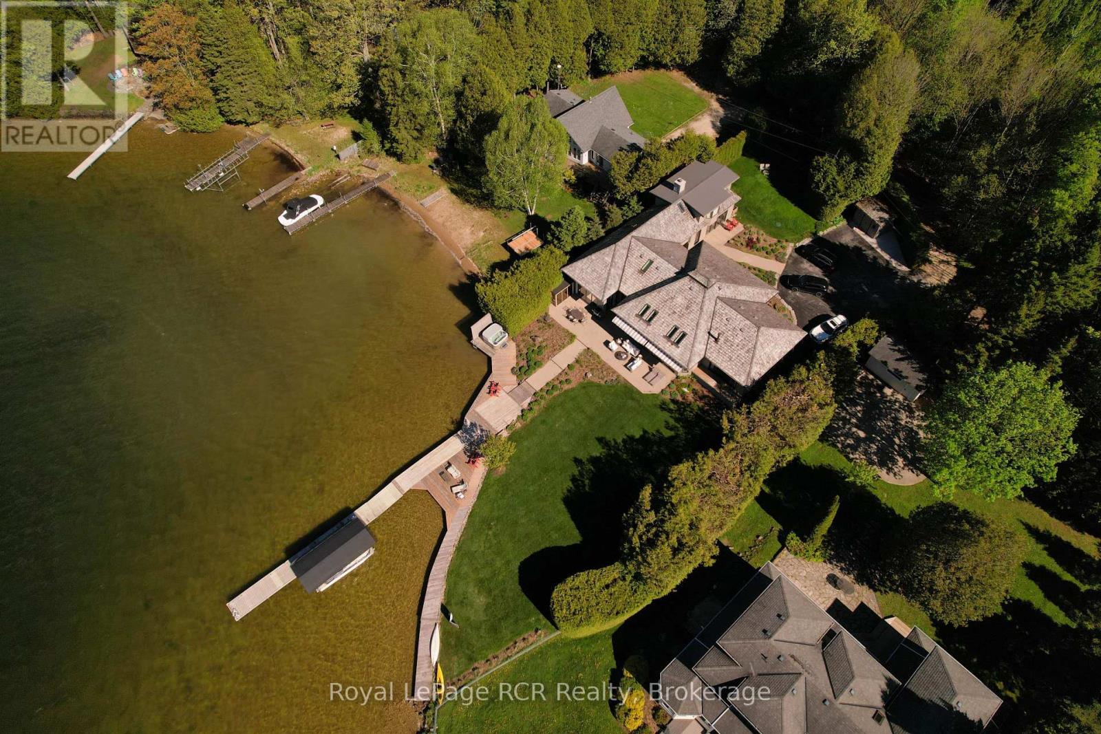 139 SOUTH SHORES ROAD, Grey Highlands, Ontario