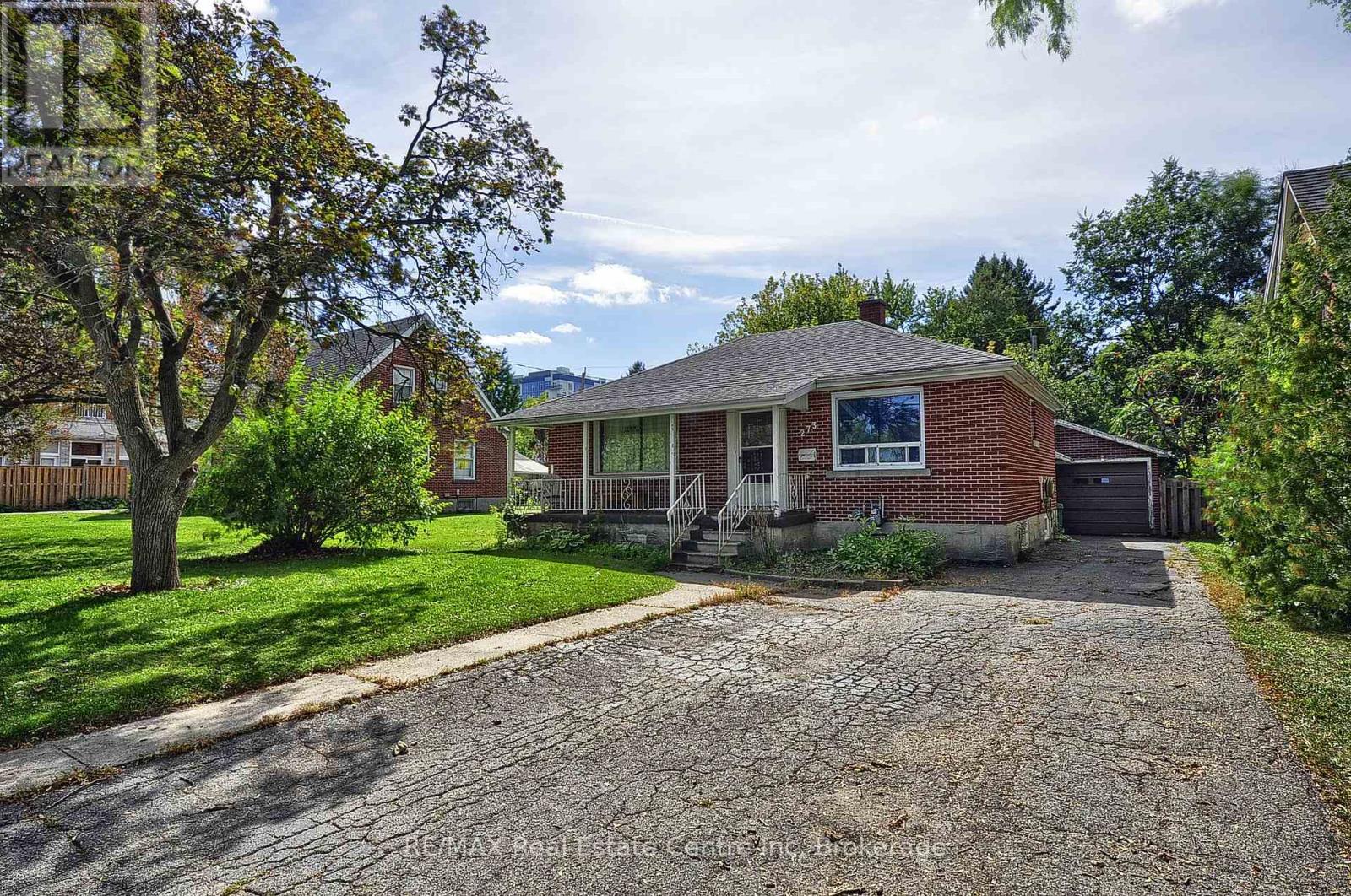 273 ALBERT STREET, Waterloo, Ontario