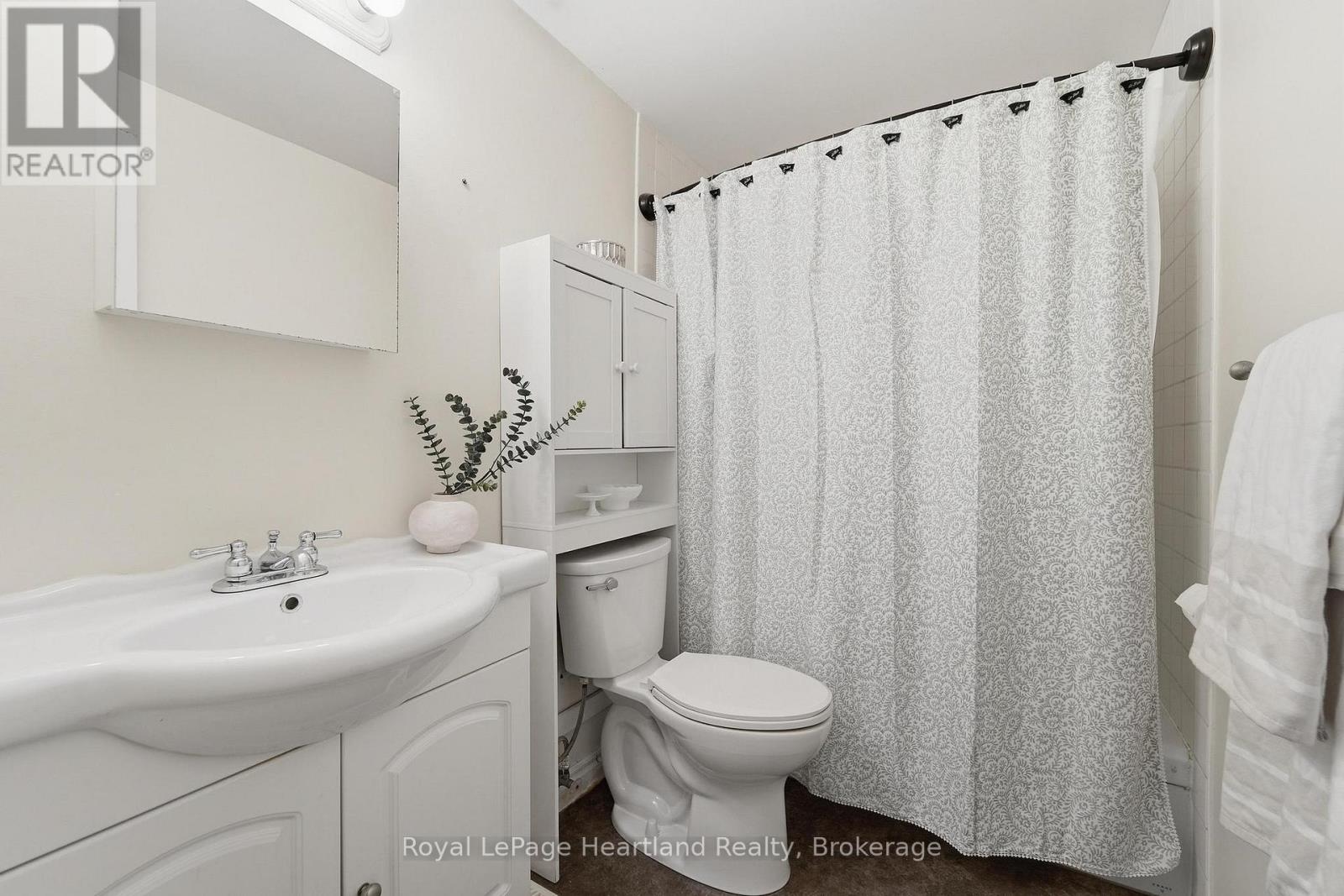 114 Bennett Street E, Goderich, Ontario  N7A 4H4 - Photo 18 - X13809928