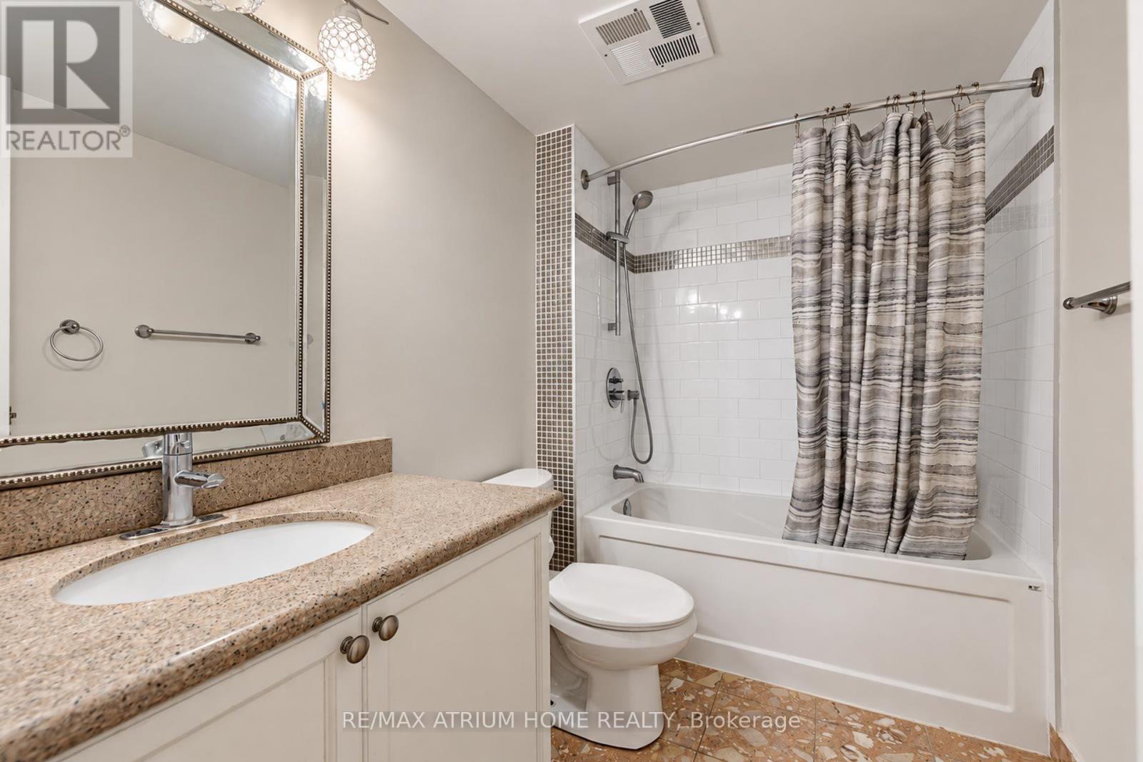 2208 - 28 Empress Avenue, Toronto, Ontario  M2N 6Z7 - Photo 18 - C13809706