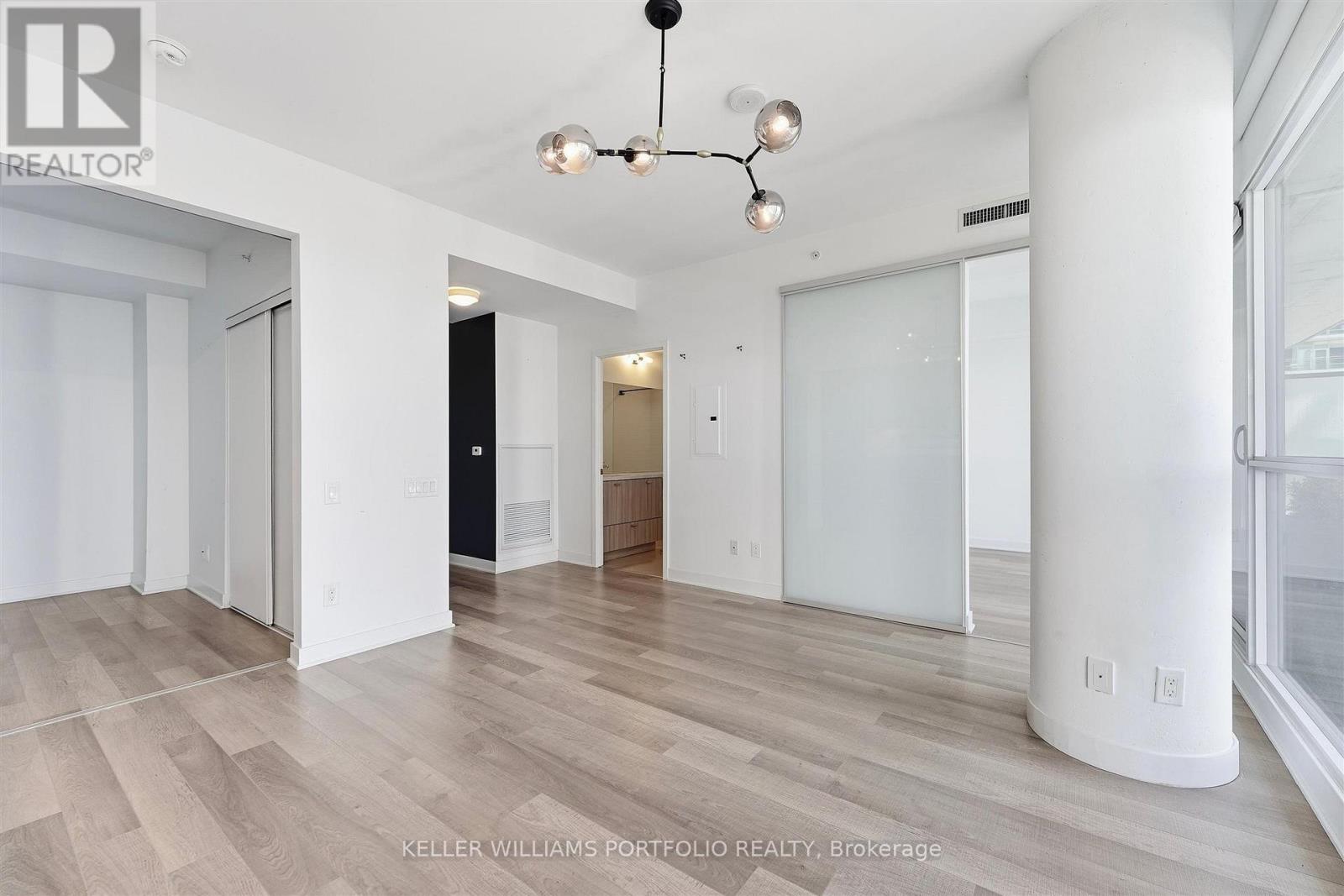 3001 - 290 Adelaide Street, Toronto, Ontario  M5V 0P3 - Photo 15 - C13809708
