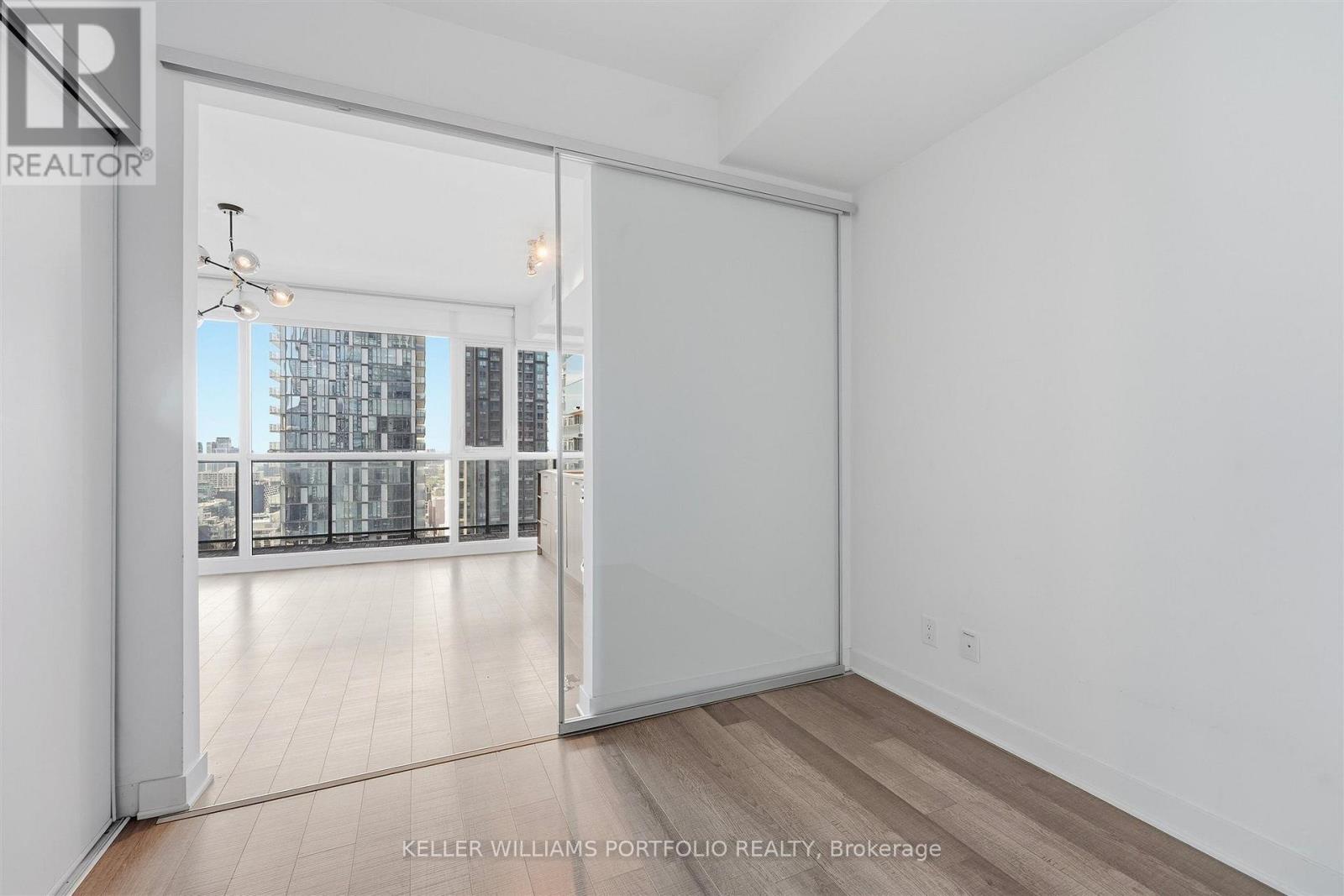 3001 - 290 Adelaide Street, Toronto, Ontario  M5V 0P3 - Photo 26 - C13809708