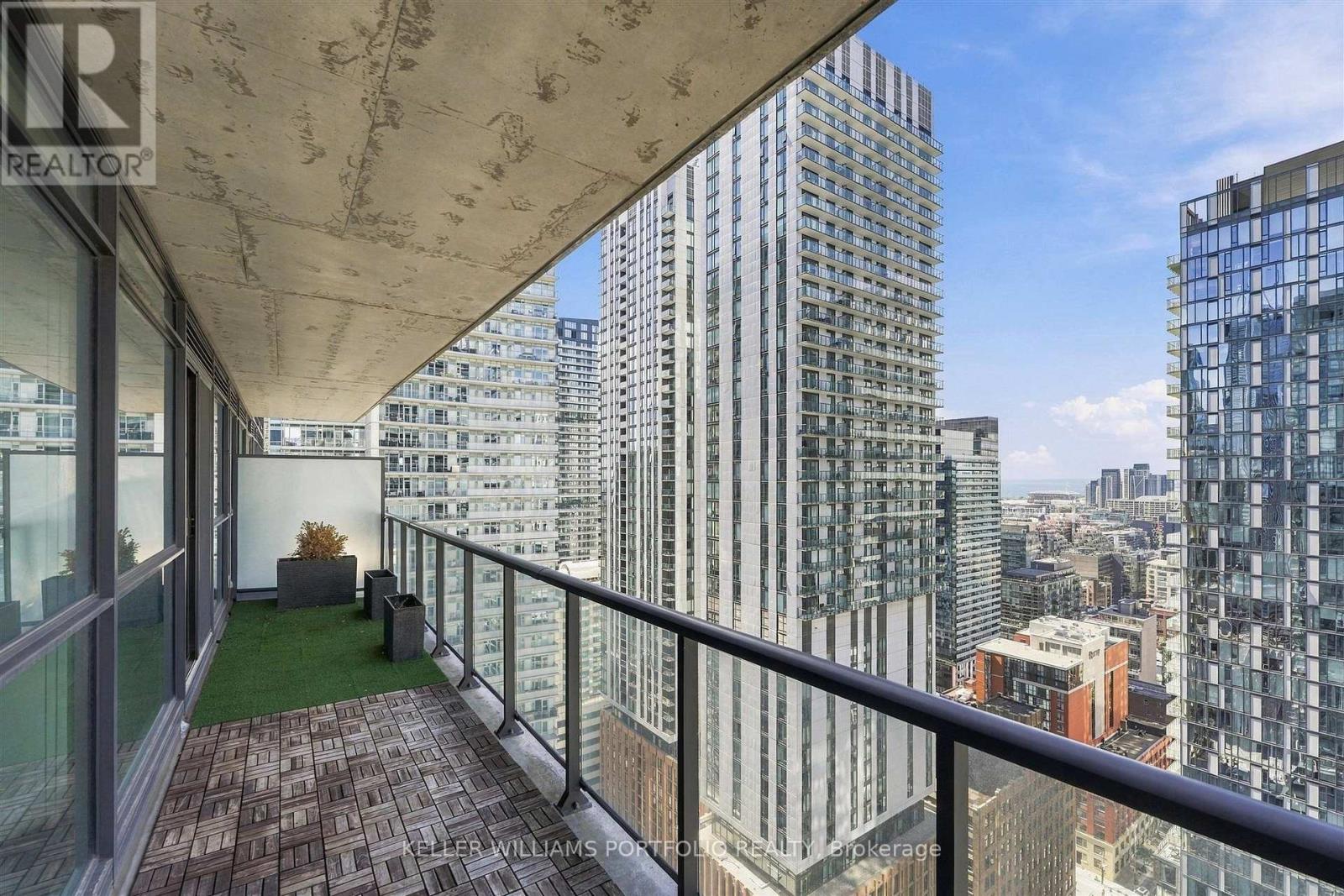 3001 - 290 Adelaide Street, Toronto, Ontario  M5V 0P3 - Photo 31 - C13809708
