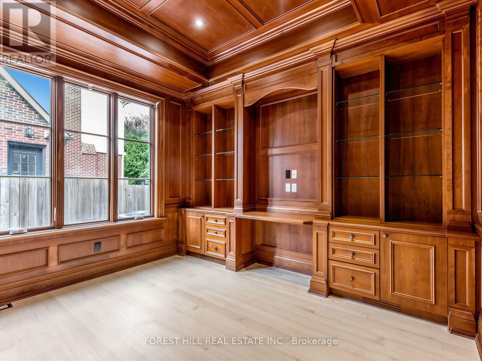 1b Carluke Crescent, Toronto, Ontario  M2L 2H7 - Photo 17 - C13809838