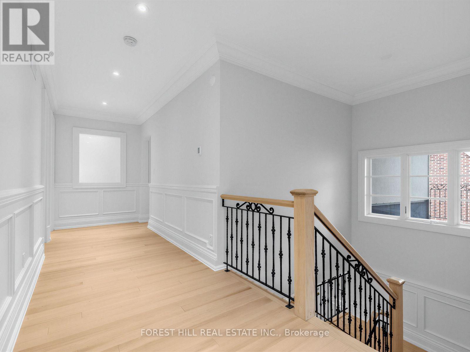 1b Carluke Crescent, Toronto, Ontario  M2L 2H7 - Photo 19 - C13809838