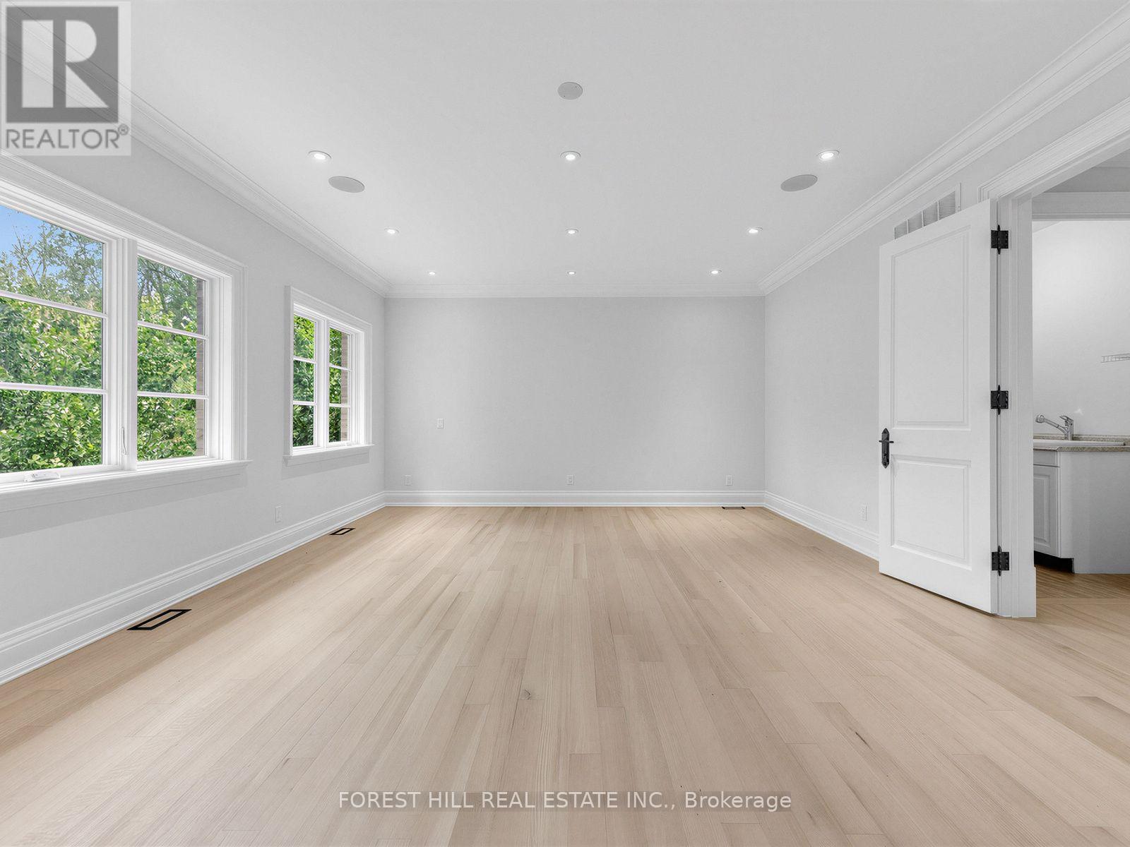 1b Carluke Crescent, Toronto, Ontario  M2L 2H7 - Photo 22 - C13809838