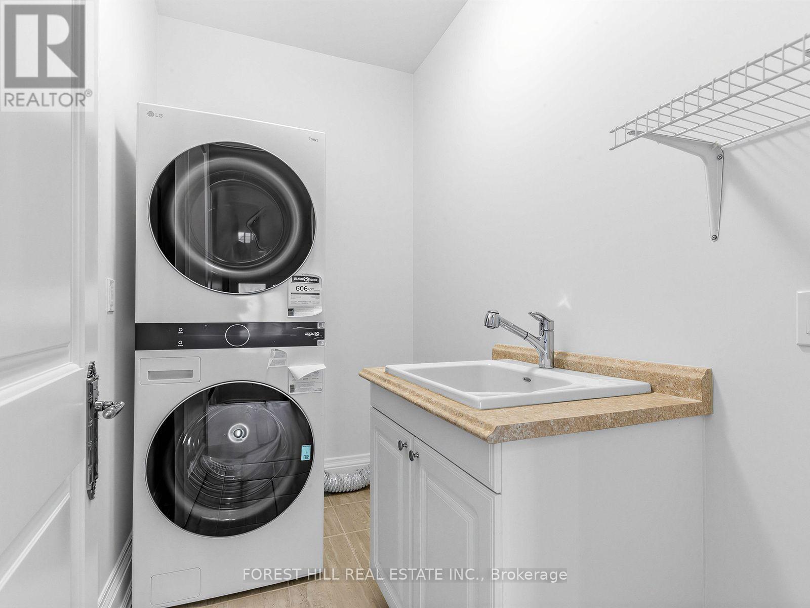 1b Carluke Crescent, Toronto, Ontario  M2L 2H7 - Photo 29 - C13809838