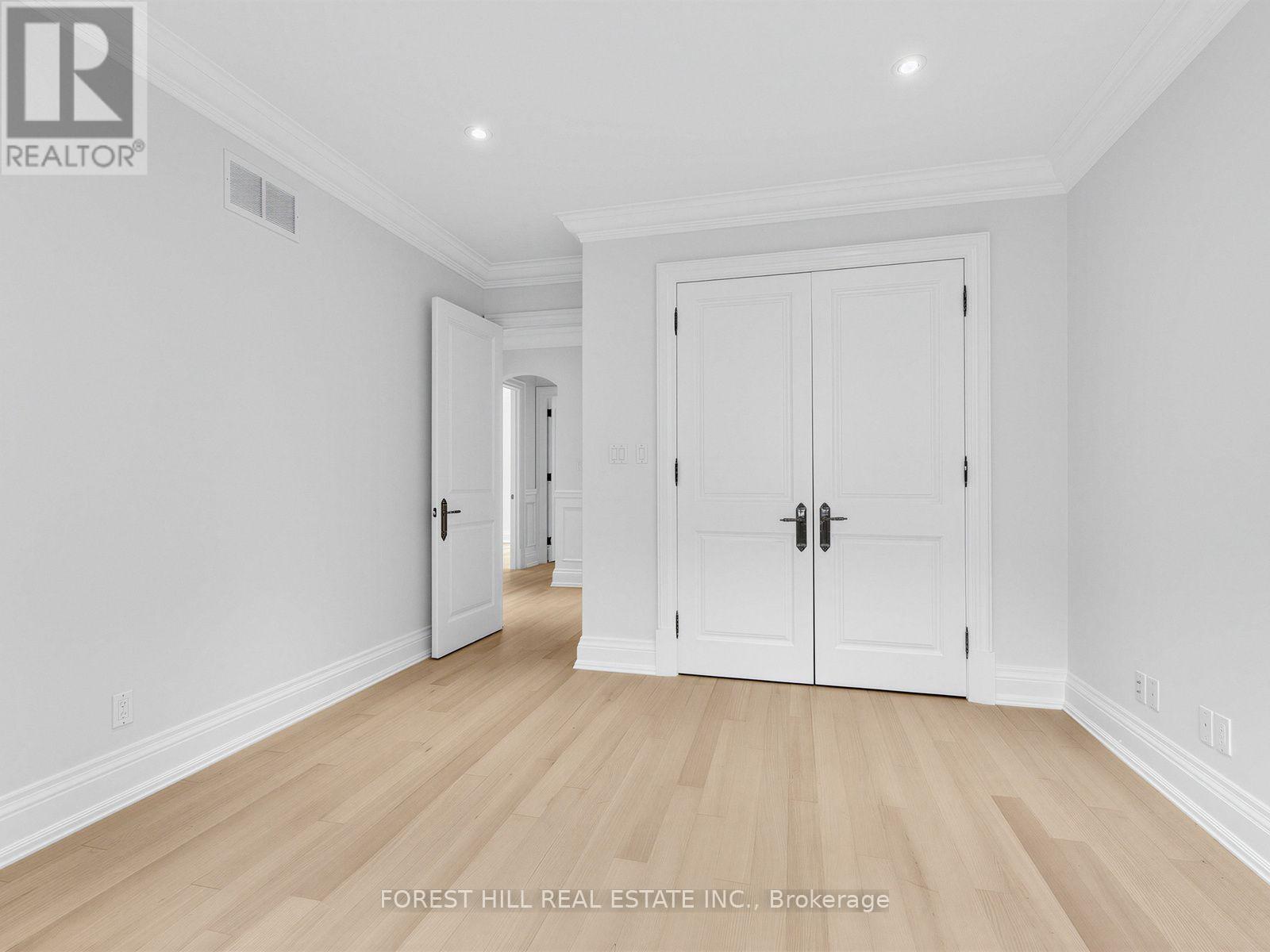 1b Carluke Crescent, Toronto, Ontario  M2L 2H7 - Photo 31 - C13809838