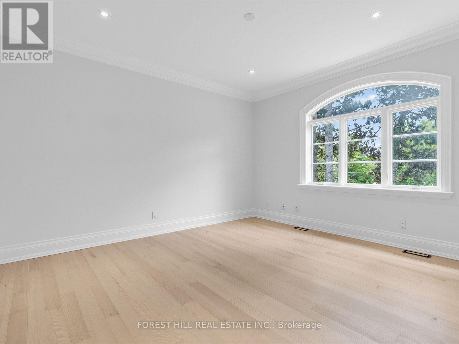 1b Carluke Crescent, Toronto, Ontario  M2L 2H7 - Photo 33 - C13809838