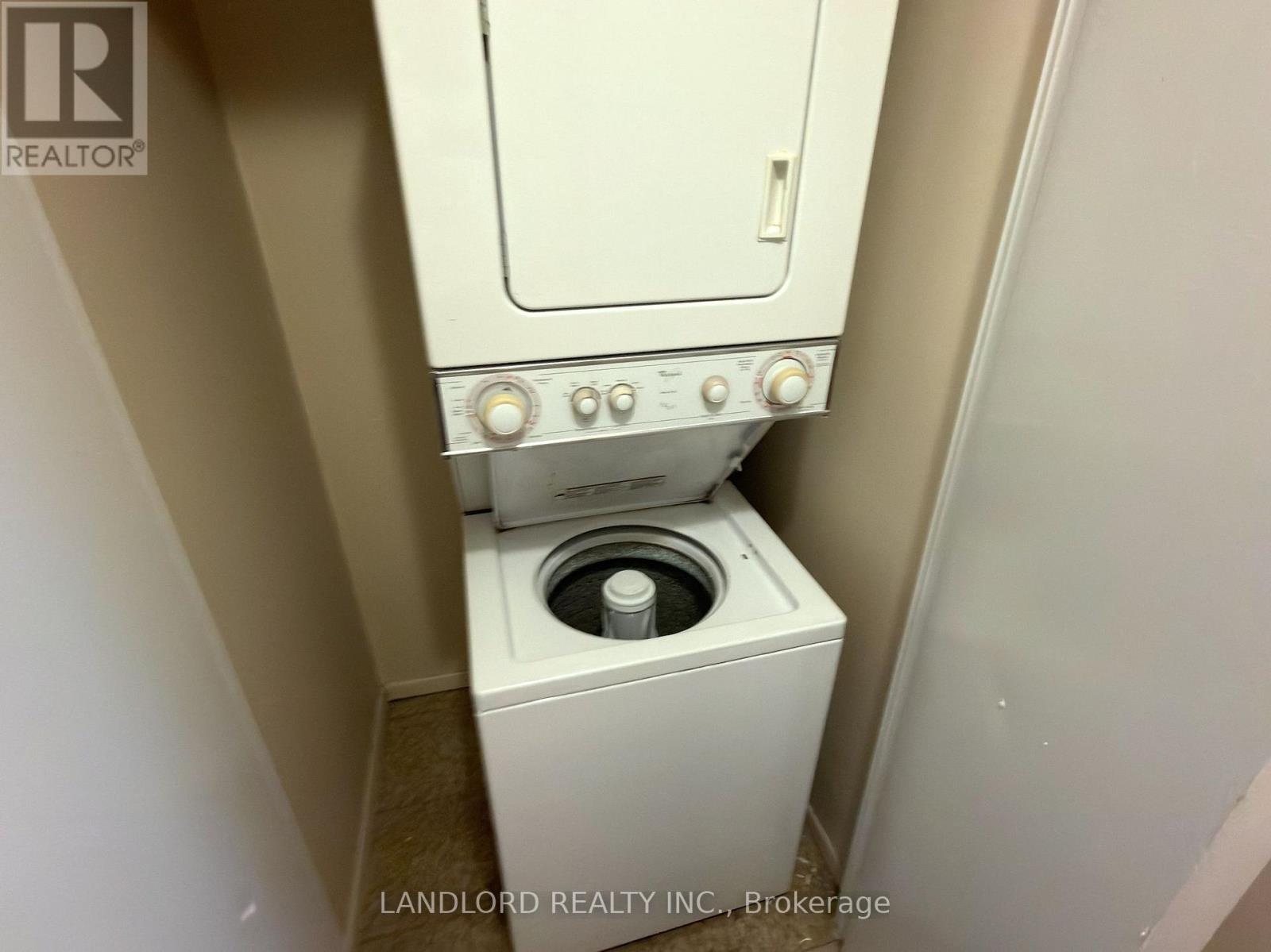 1523 - 633 Bay Street, Toronto, Ontario  M5G 2G4 - Photo 16 - C13809924