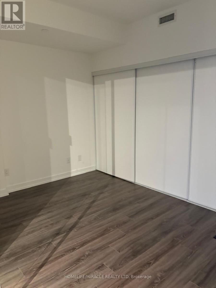 1422 - 20 Edward Street, Toronto, Ontario  M5G 1C9 - Photo 3 - C13809954