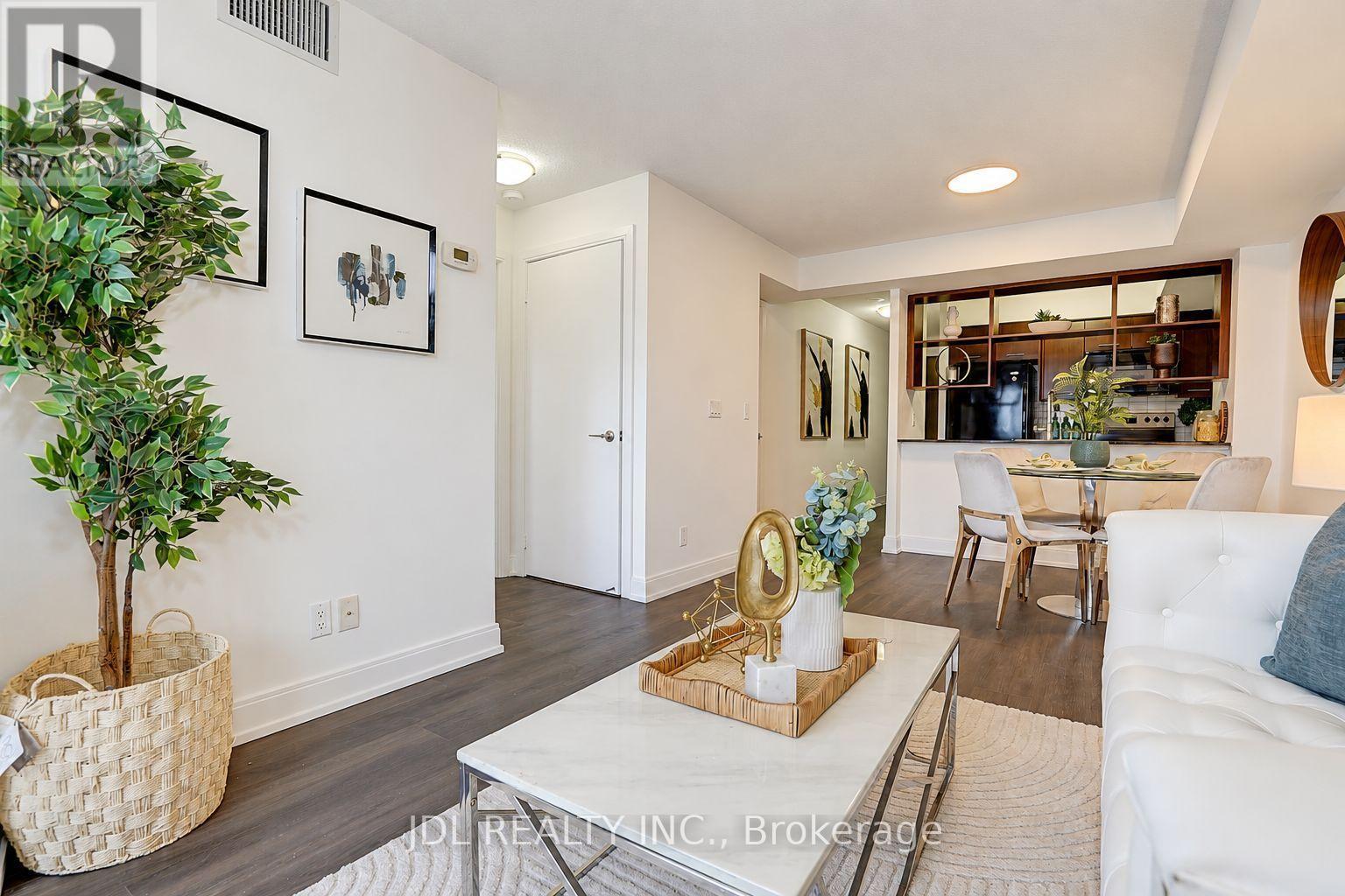 1208 - 125 Village Green Square, Toronto, Ontario  M1S 0G3 - Photo 31 - E13809804