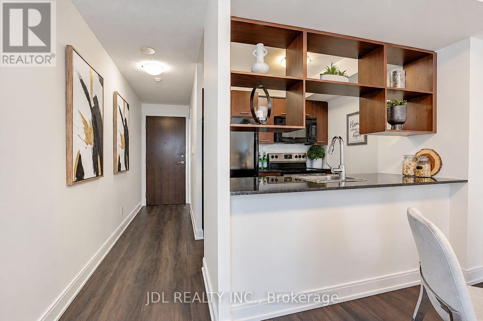 1208 - 125 Village Green Square, Toronto, Ontario  M1S 0G3 - Photo 35 - E13809804