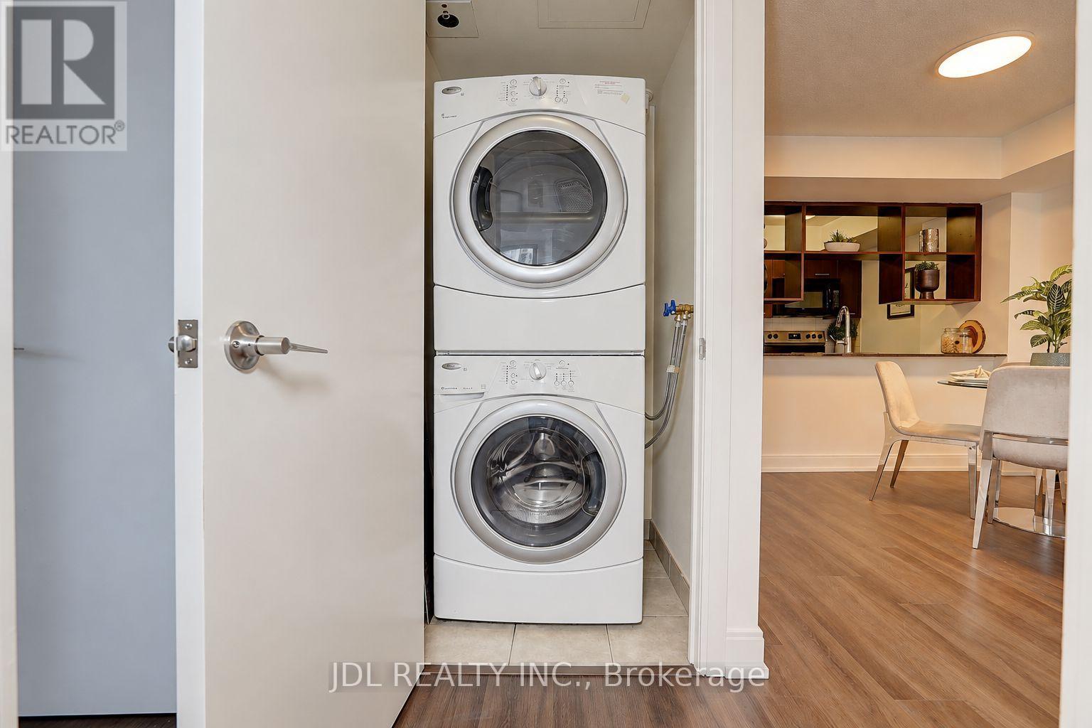 1208 - 125 Village Green Square, Toronto, Ontario  M1S 0G3 - Photo 46 - E13809804