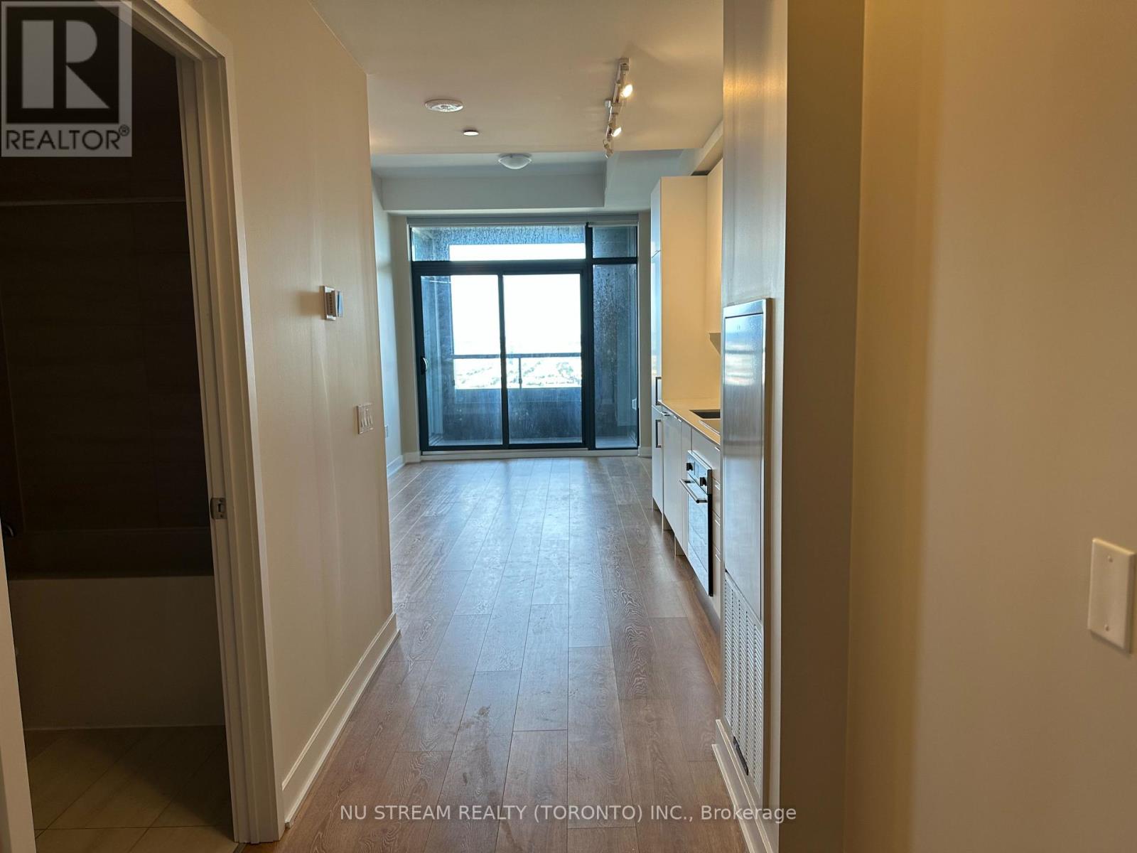 4309 - 2920 Highway 7 Road W, Vaughan (Concord), Ontario  L4K 0P4 - Photo 2 - N13809788
