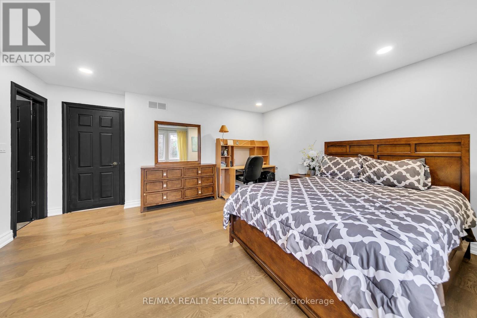 6399 Chelsea Road, Burlington, Ontario  L7P 0M8 - Photo 35 - W13809682