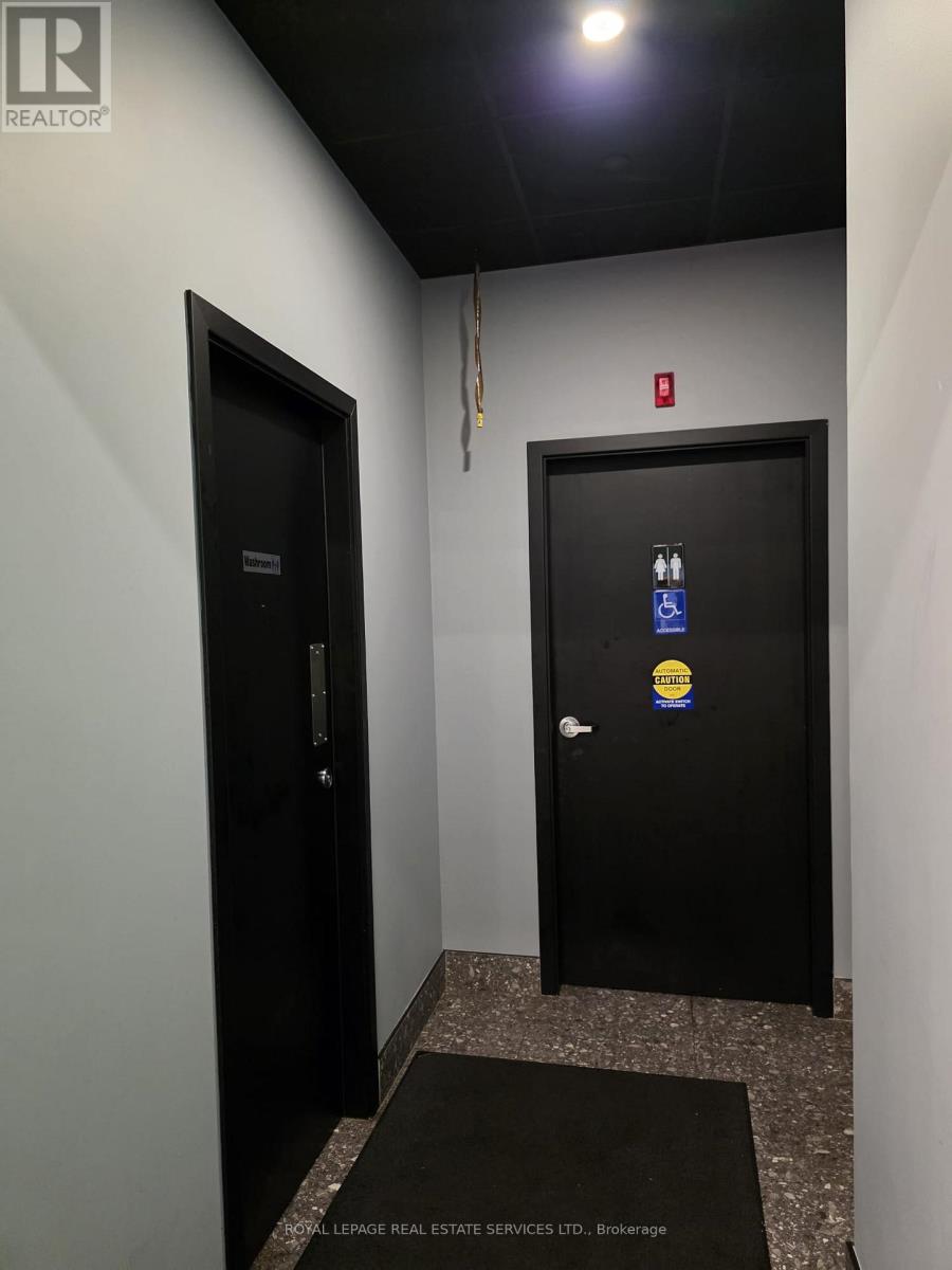 4006 - 21 Rexdale Boulevard, Toronto, Ontario  M9W 0G5 - Photo 10 - W13809710
