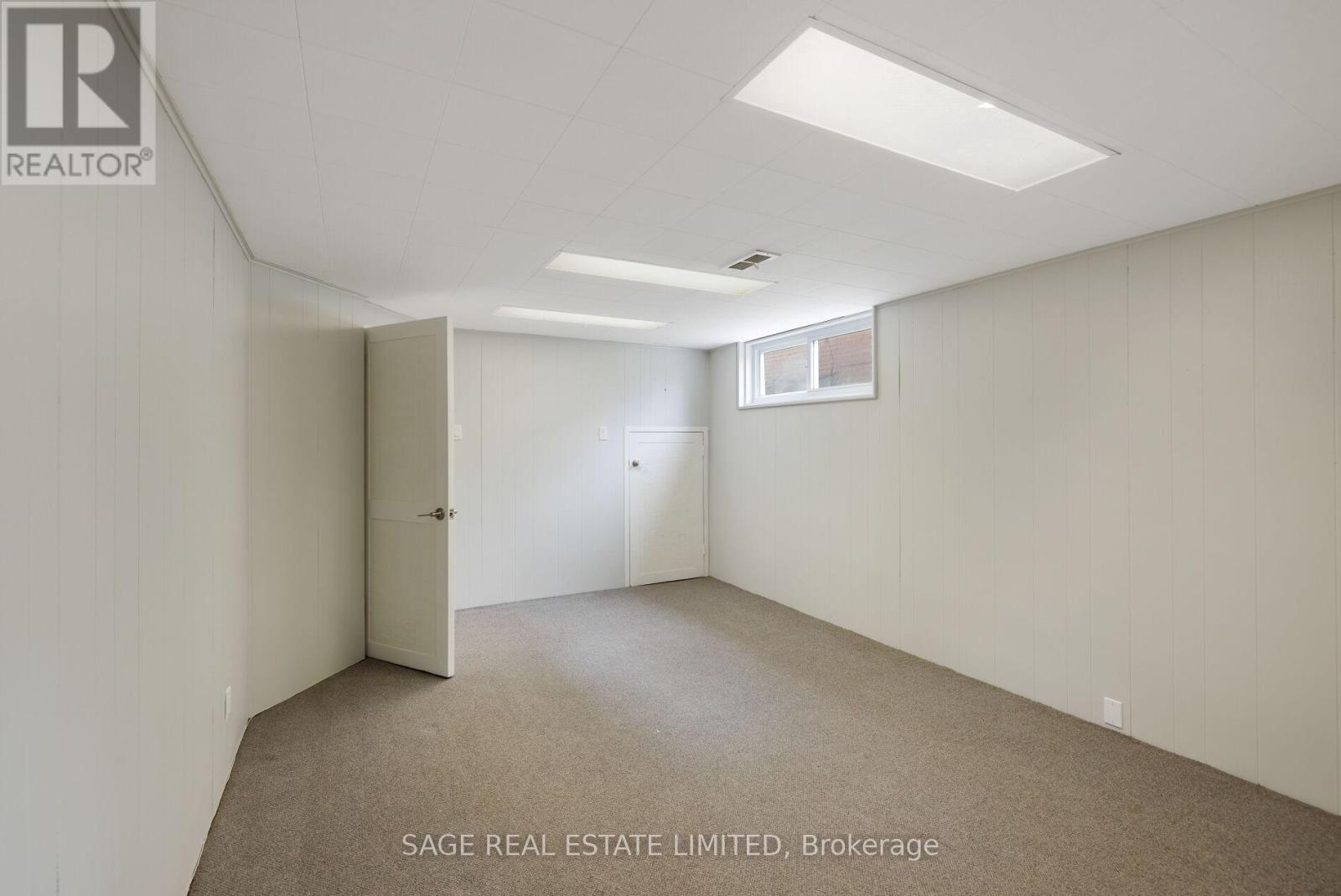 22 Ridgemount Road, Toronto, Ontario  M9P 1C5 - Photo 21 - W13809756