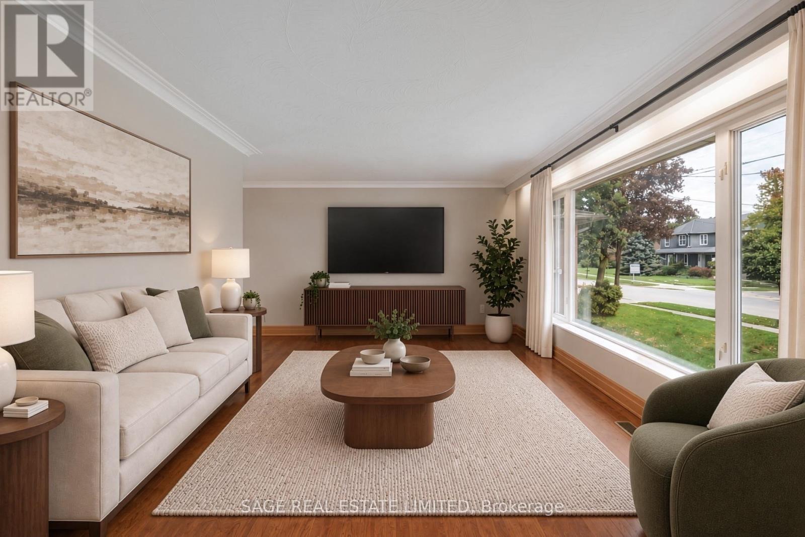 22 Ridgemount Road, Toronto, Ontario  M9P 1C5 - Photo 5 - W13809756