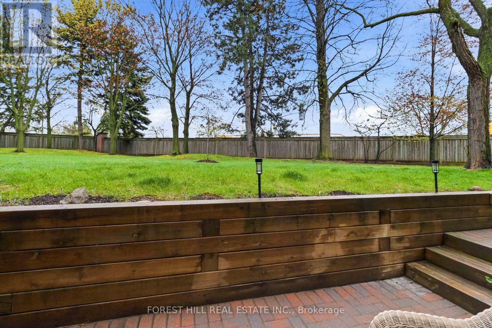 109 - 1220 Thorpe Road, Burlington, Ontario  L7S 2H3 - Photo 14 - W13809854