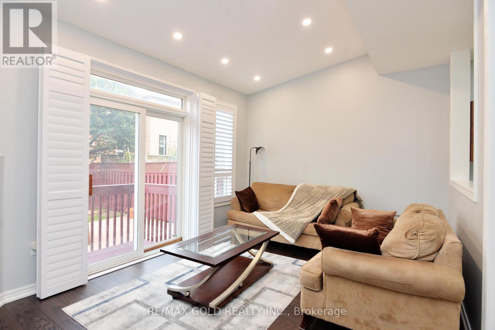 44 Pergola Way, Brampton, Ontario  L6Y 5M6 - Photo 19 - W13809862
