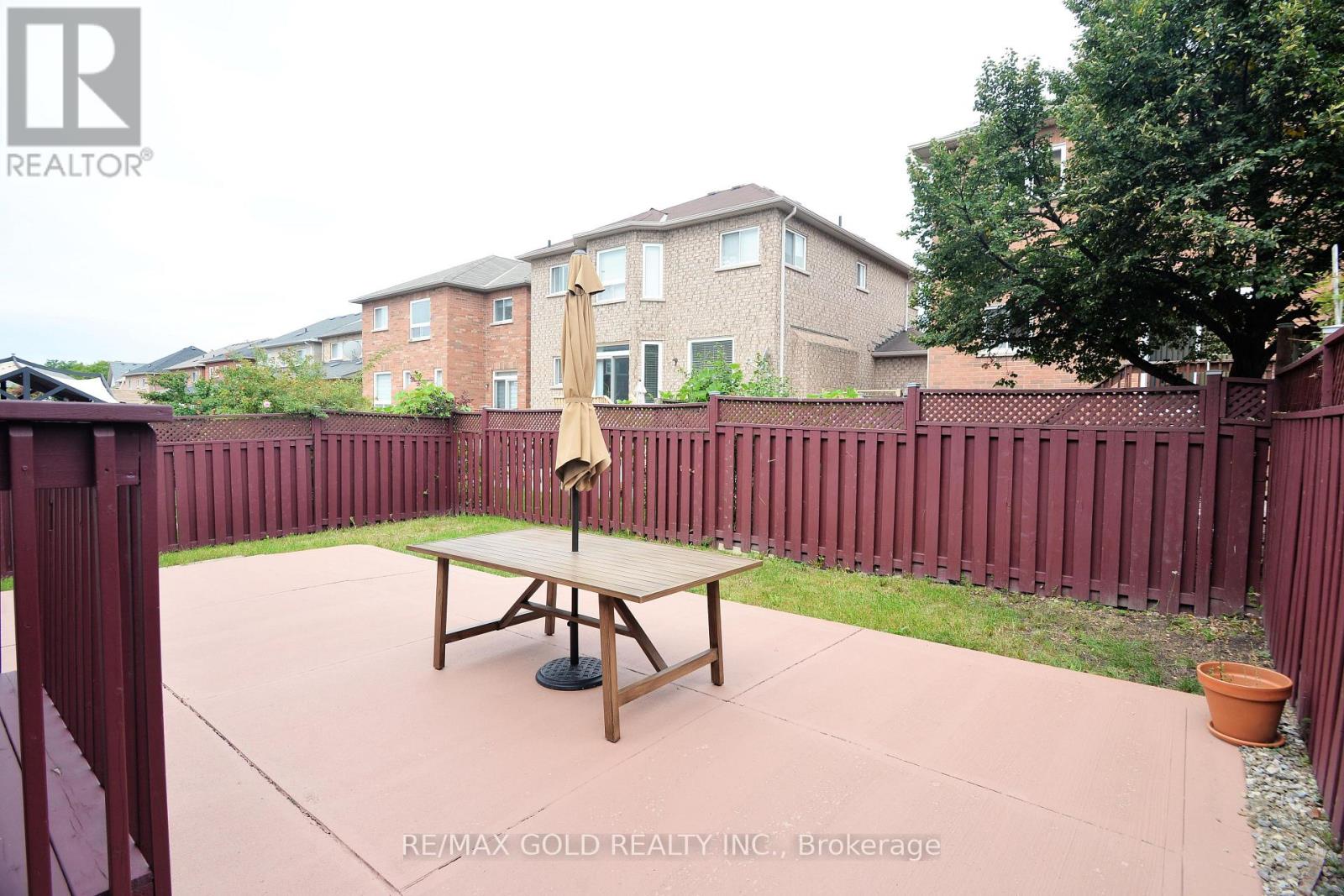 44 Pergola Way, Brampton, Ontario  L6Y 5M6 - Photo 43 - W13809862