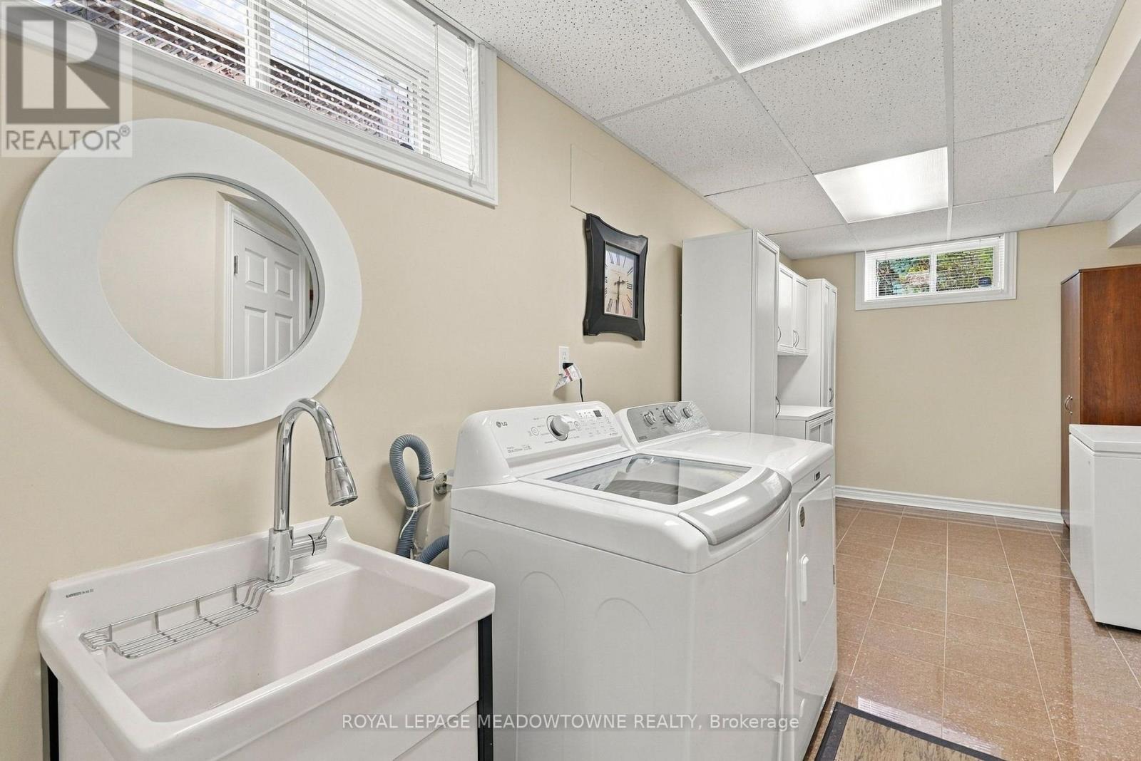 100 Lexington Avenue, Toronto, Ontario  M9V 2G8 - Photo 32 - W13809916