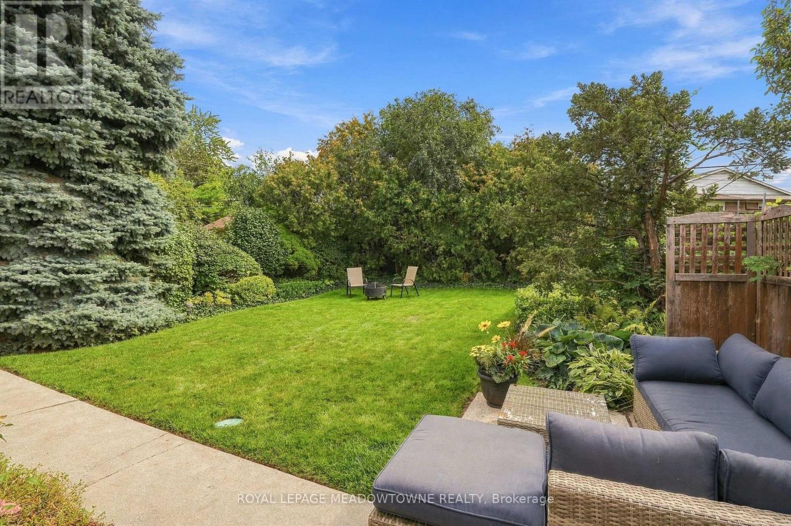 100 Lexington Avenue, Toronto, Ontario  M9V 2G8 - Photo 40 - W13809916