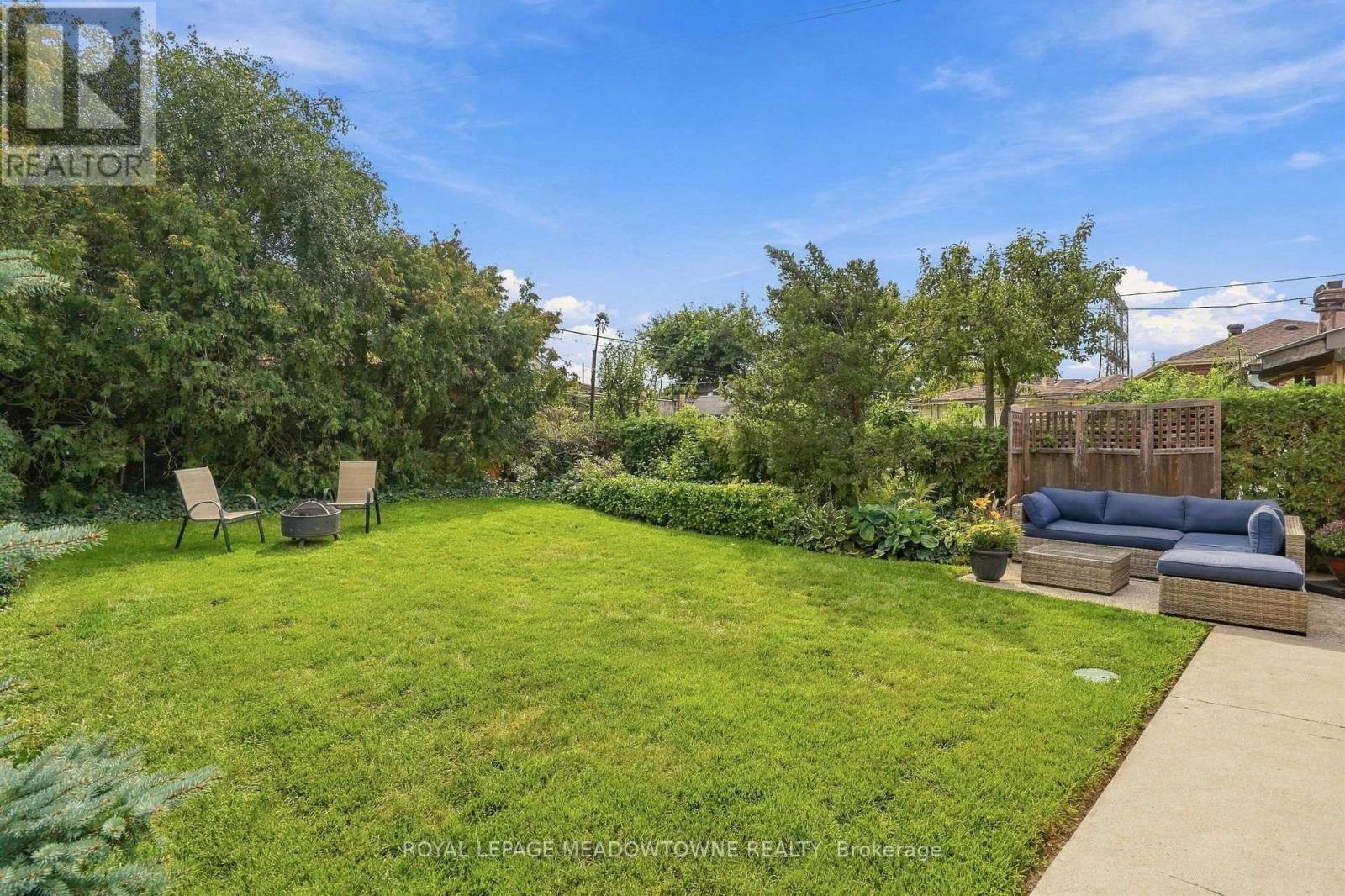 100 Lexington Avenue, Toronto, Ontario  M9V 2G8 - Photo 41 - W13809916
